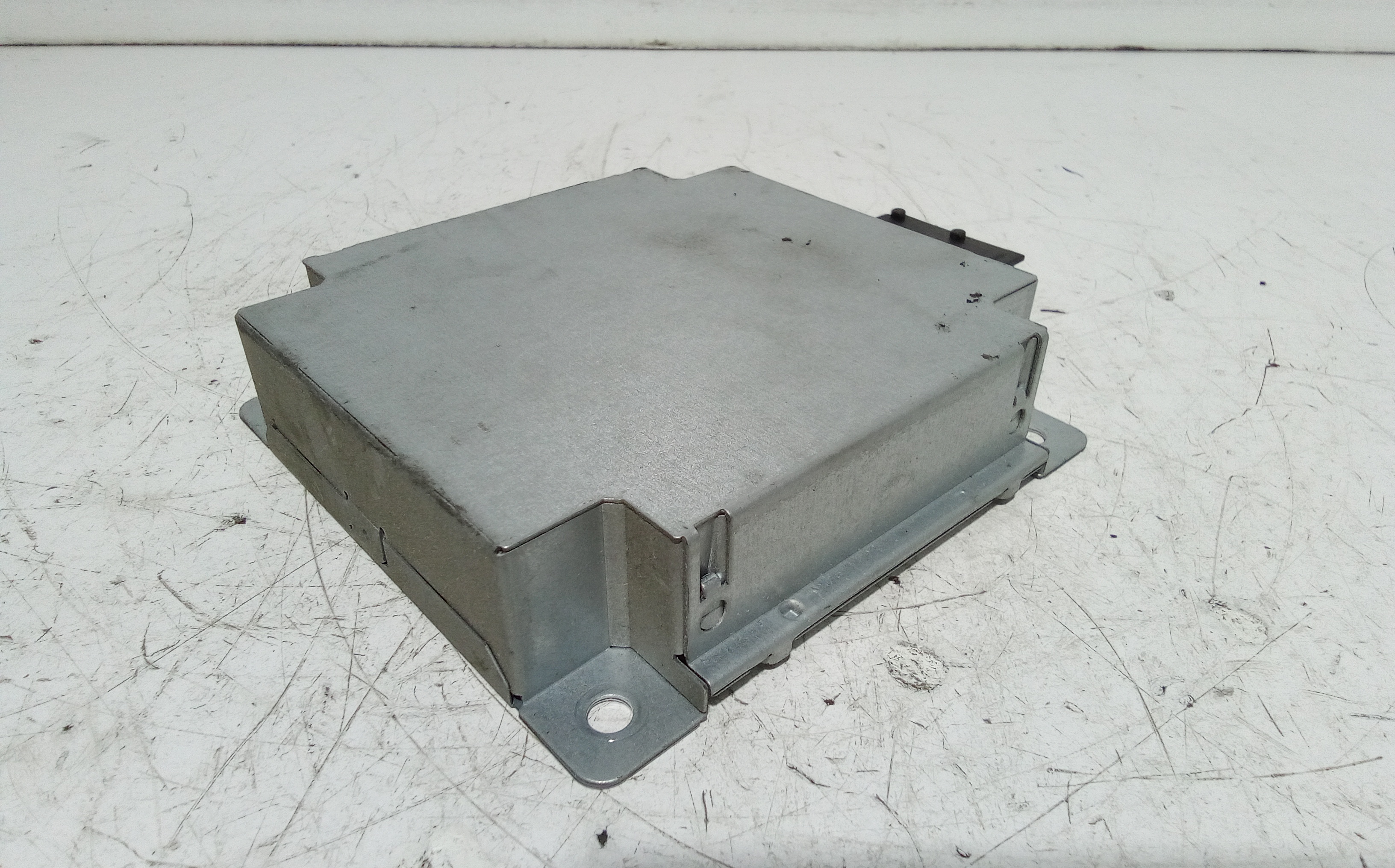 Centralina autoradio per Abarth 500 Fiat (2007 - In produzione)