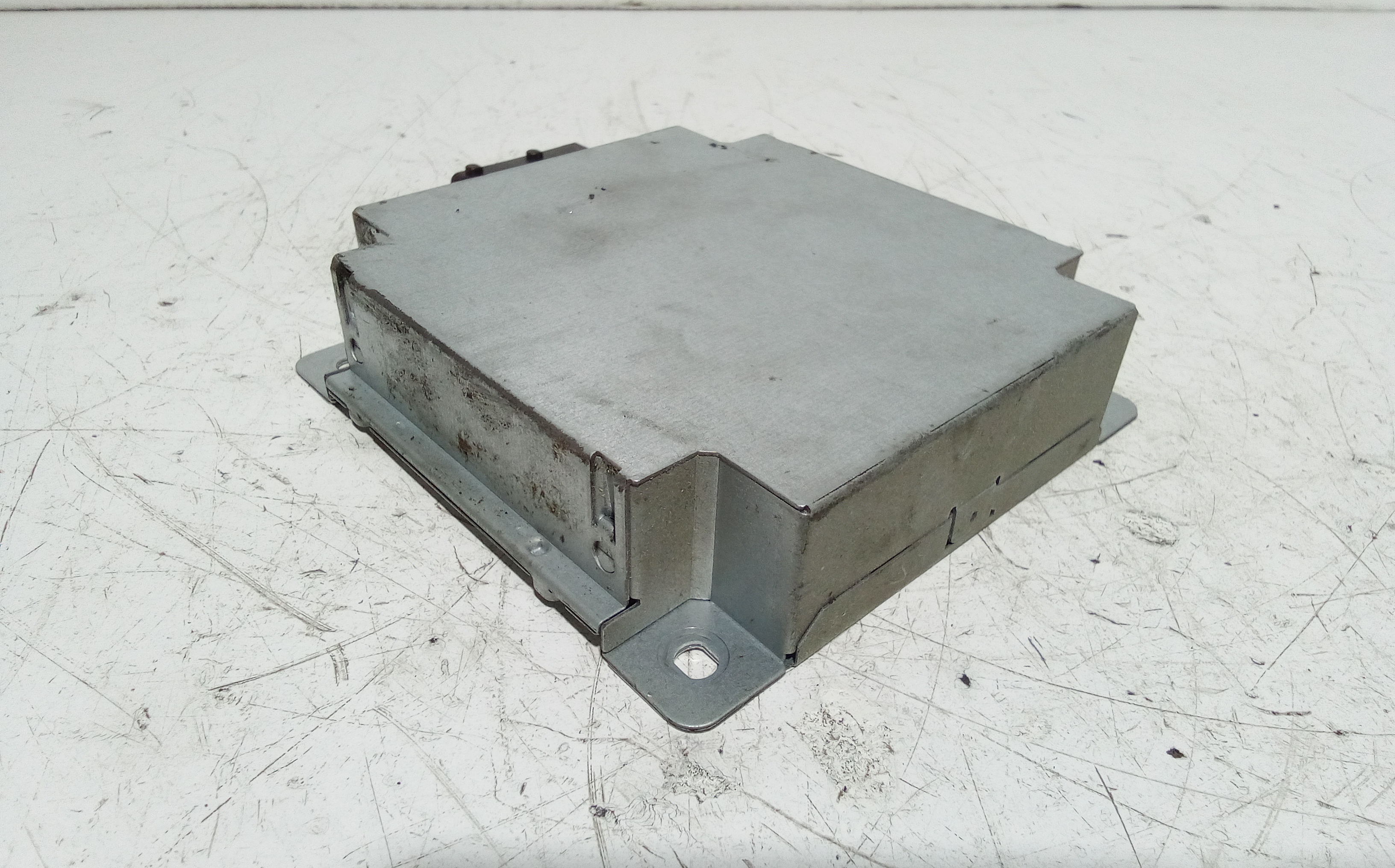 Centralina autoradio per Abarth 500 Fiat (2007 - In produzione)