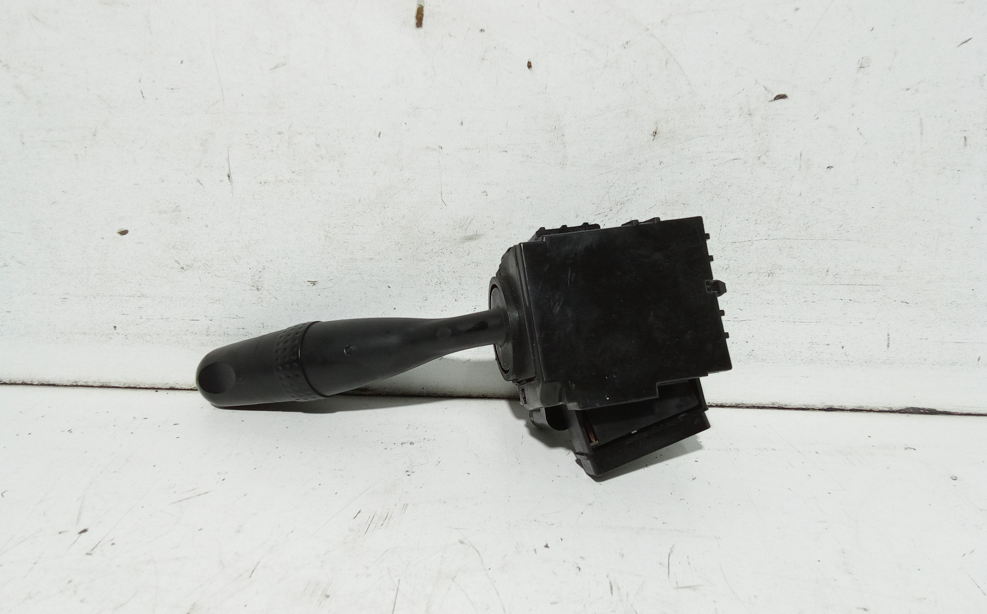 Devioluci destro per Suzuki Swift 4 Serie (04>10) (2004 - 2010)