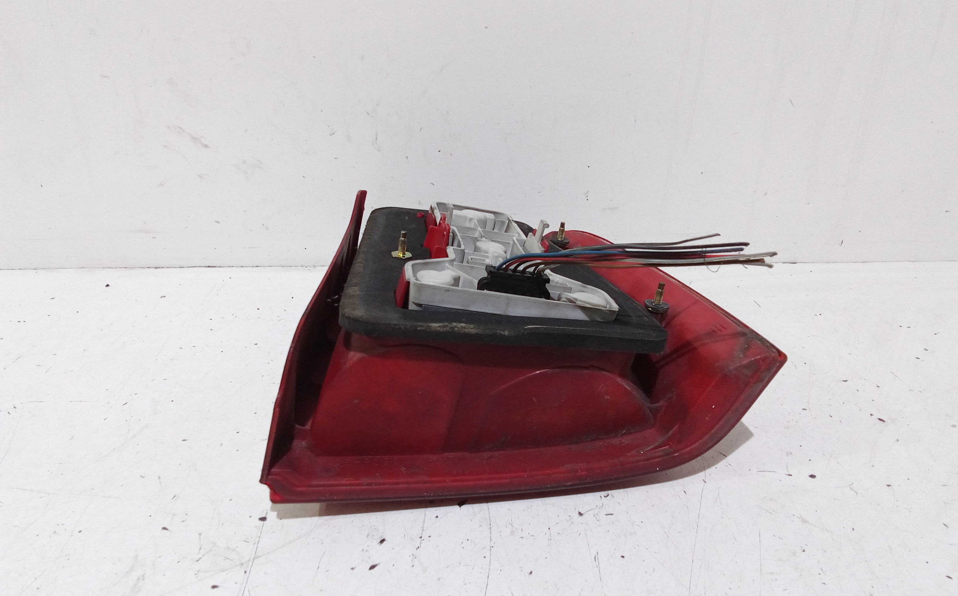 Stop fanale posteriore Destro Passeggero per Volkswagen Passat Berlina 2 Serie (1996 - 2000)