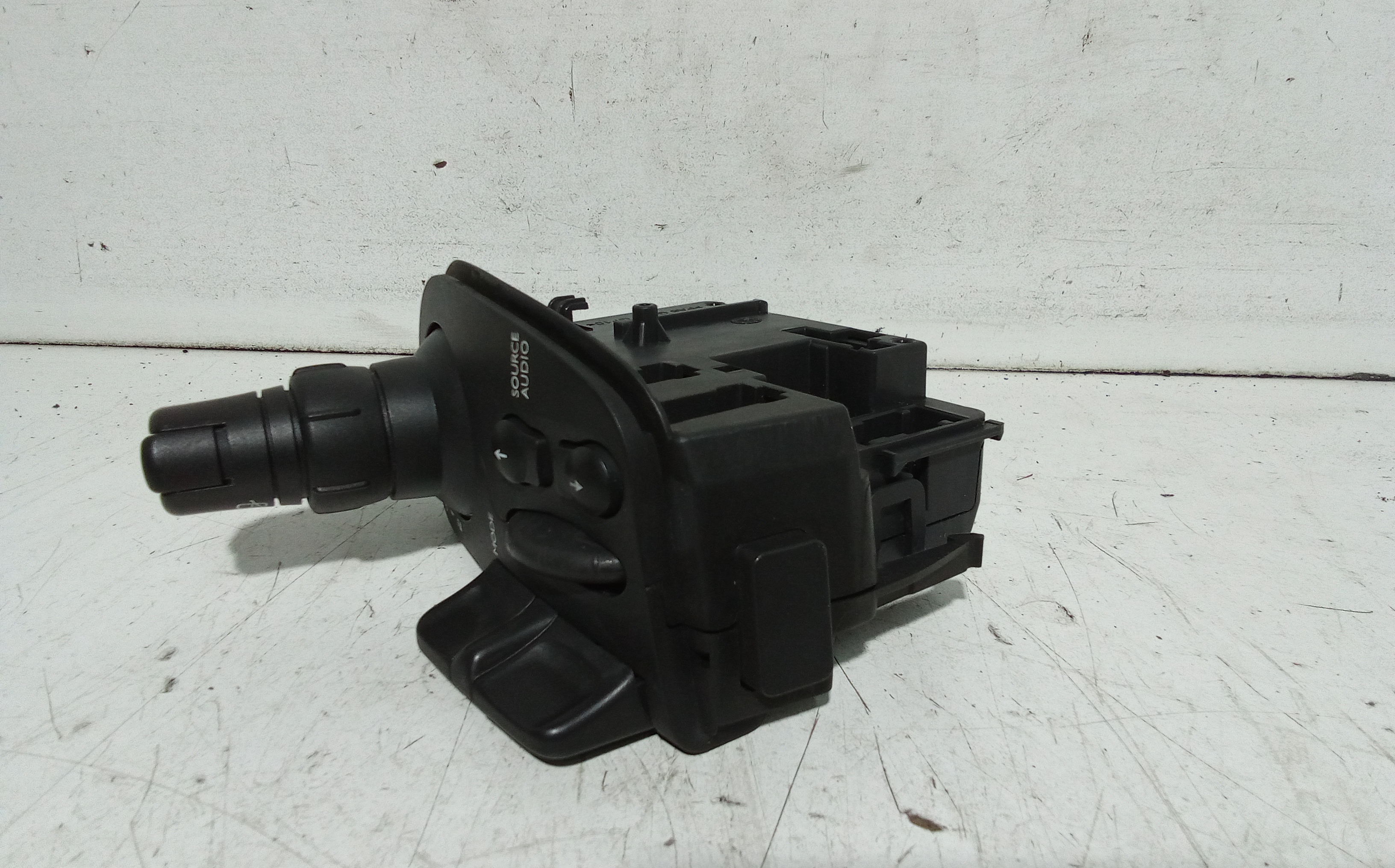 Devioluci destro per Renault Grand Modus 1 Serie (2008 - In produzione)