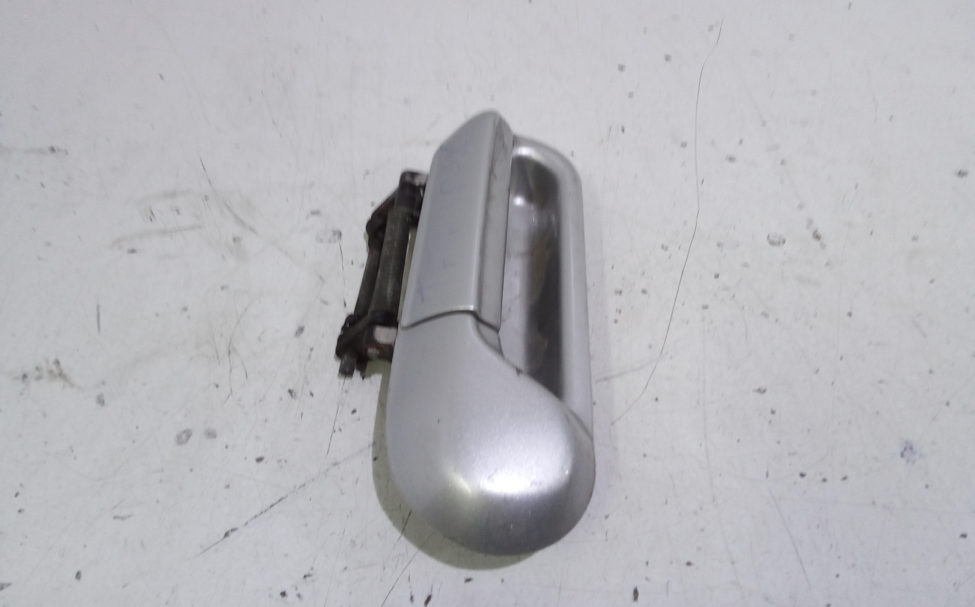 Maniglia esterna Posteriore Sinistra per Tata Safari 1  Serie (1998 - 2006)