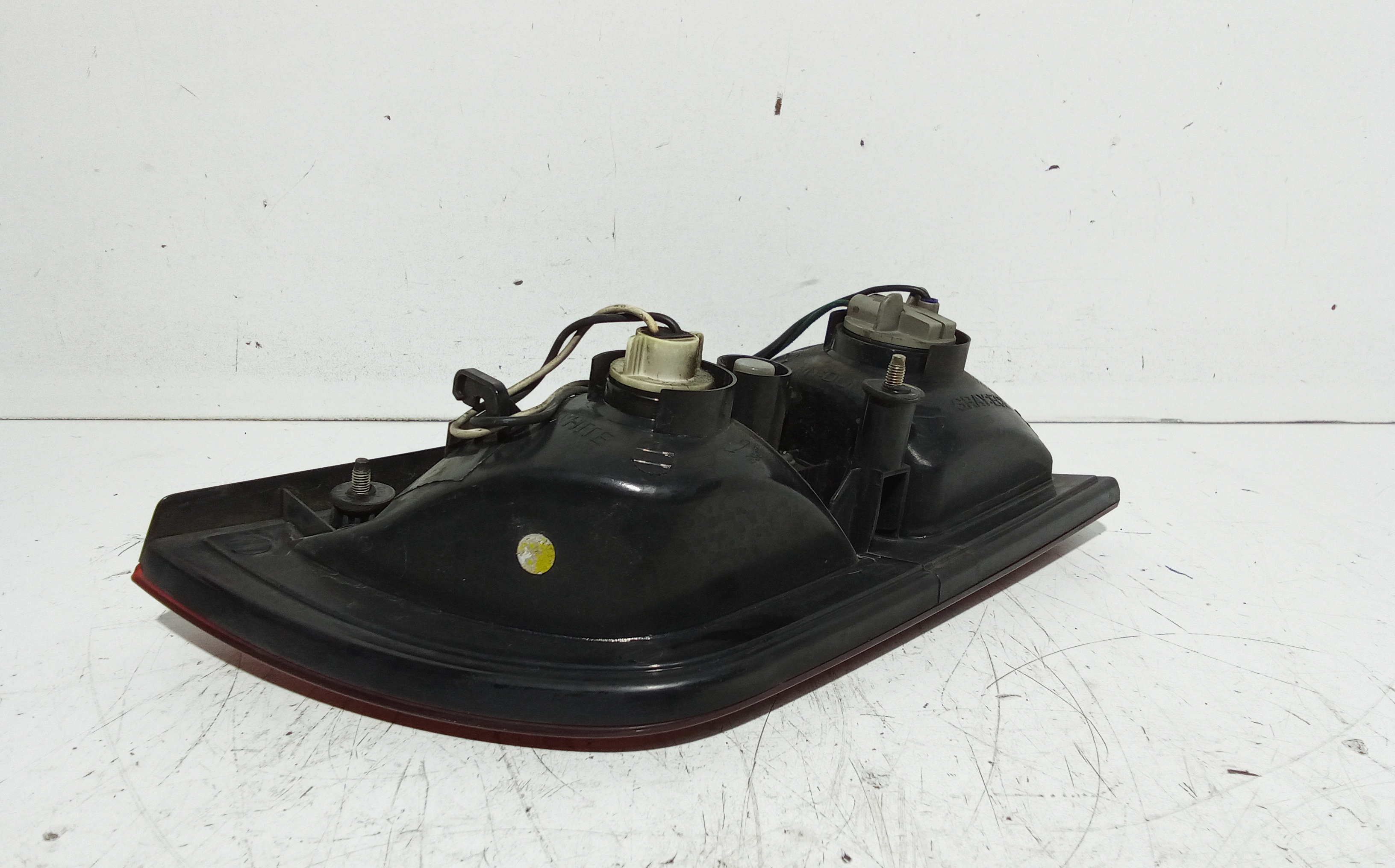 Stop Posteriore Destro Integrato nel Portello per Ssangyong Kyron 1 Serie (2005 - 2007)