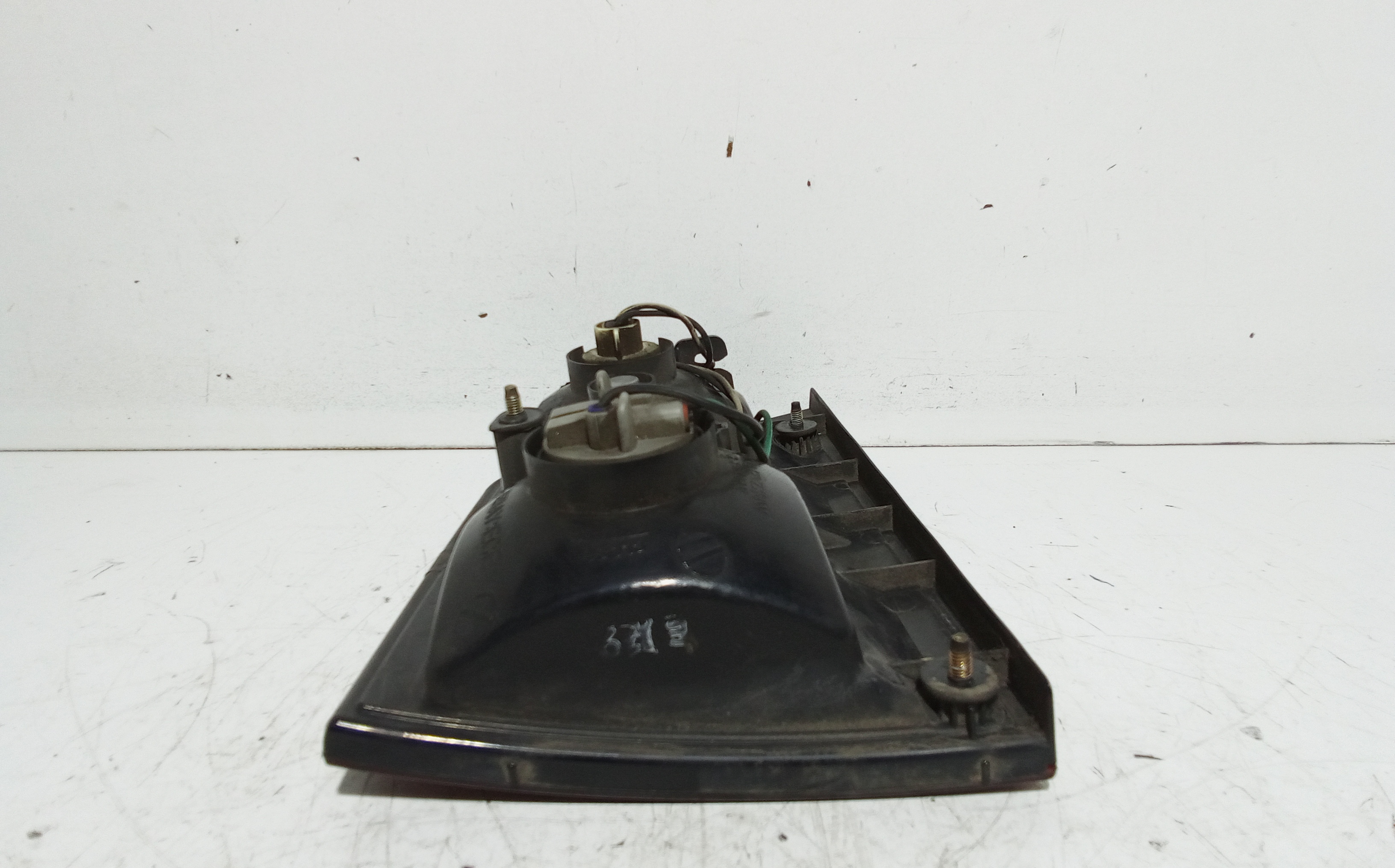 Stop Posteriore Destro Integrato nel Portello per Ssangyong Kyron 1 Serie (2005 - 2007)