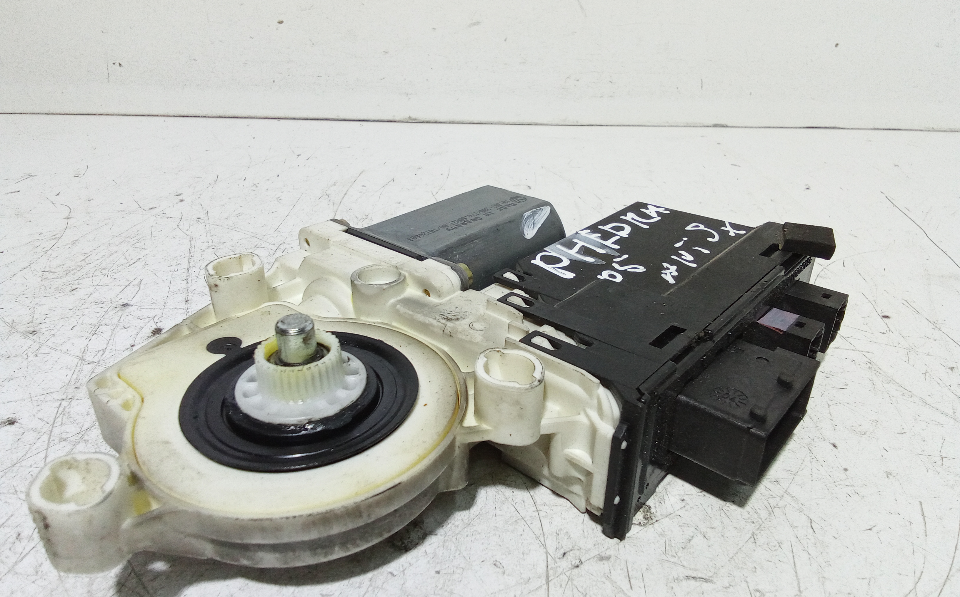 Motorino Alzavetro anteriore Sinistro per Lancia Phedra 1 Serie (2002 - 2010)