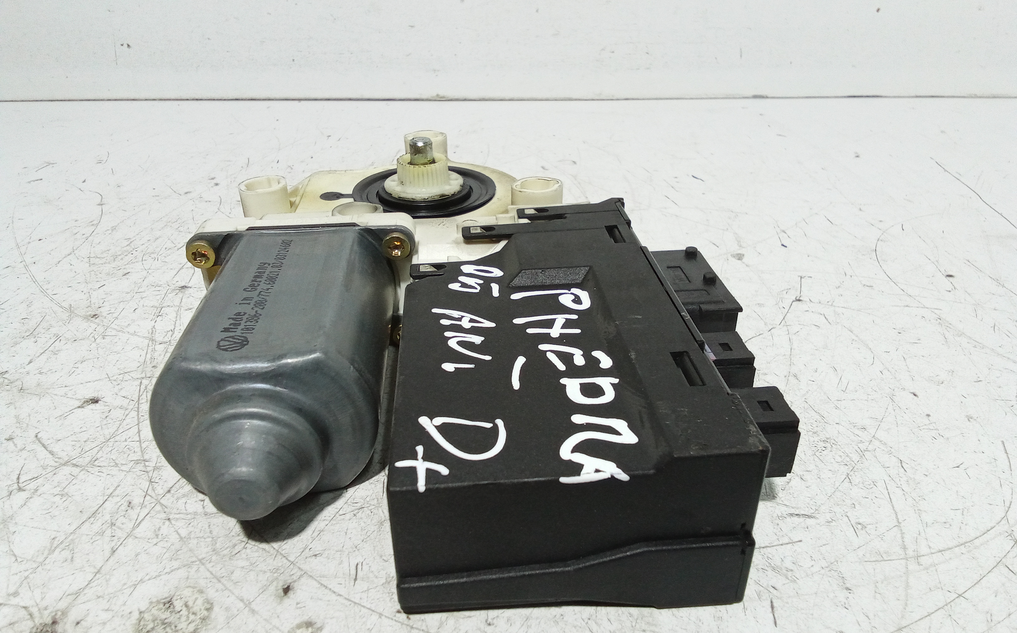 Motorino Alzavetro anteriore destra per Lancia Phedra 1 Serie (2002 - 2010)