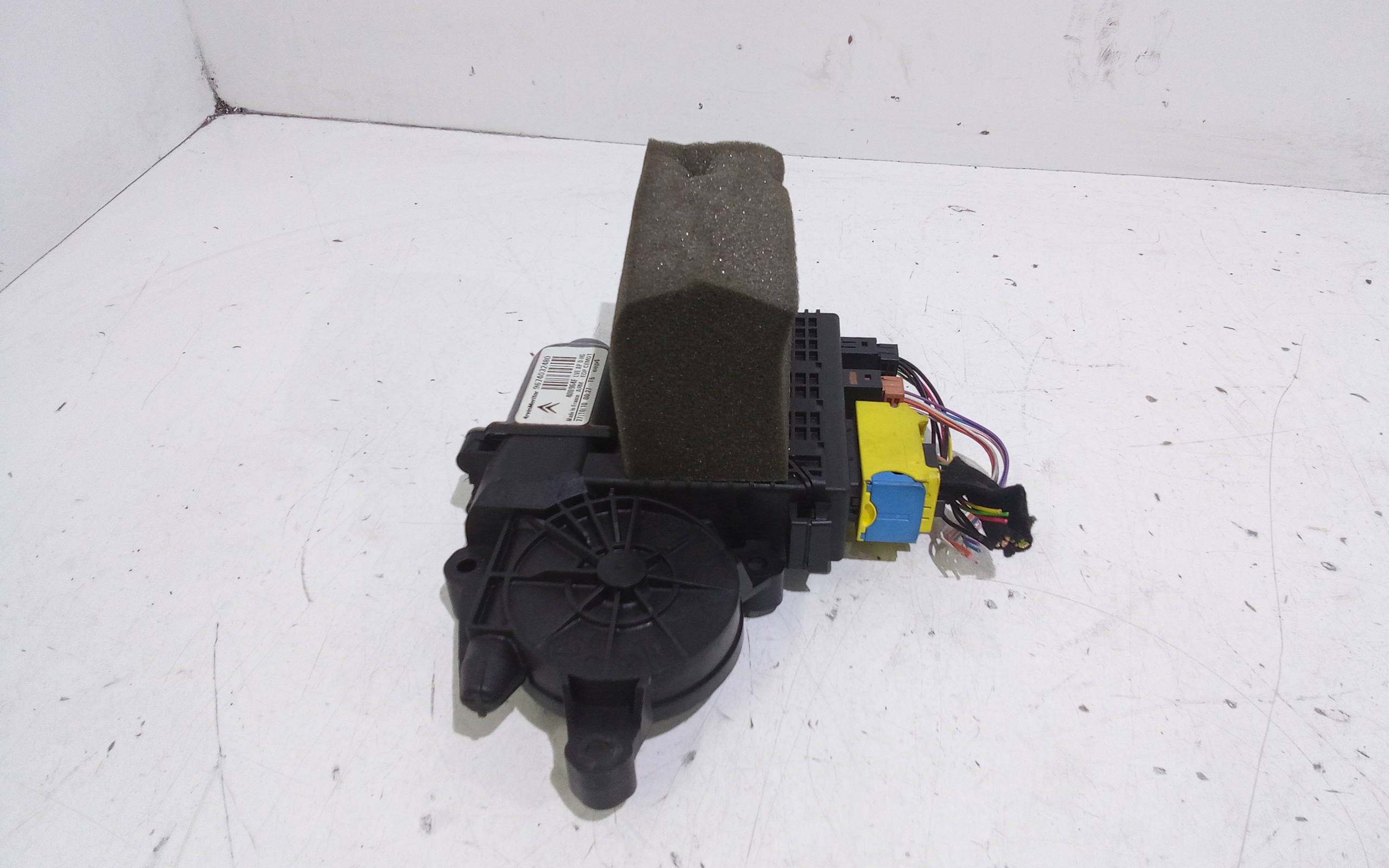 Motorino Alzavetro anteriore destra per Citroen C4 Picasso (06>13) Mk1 (2006 - 2013)