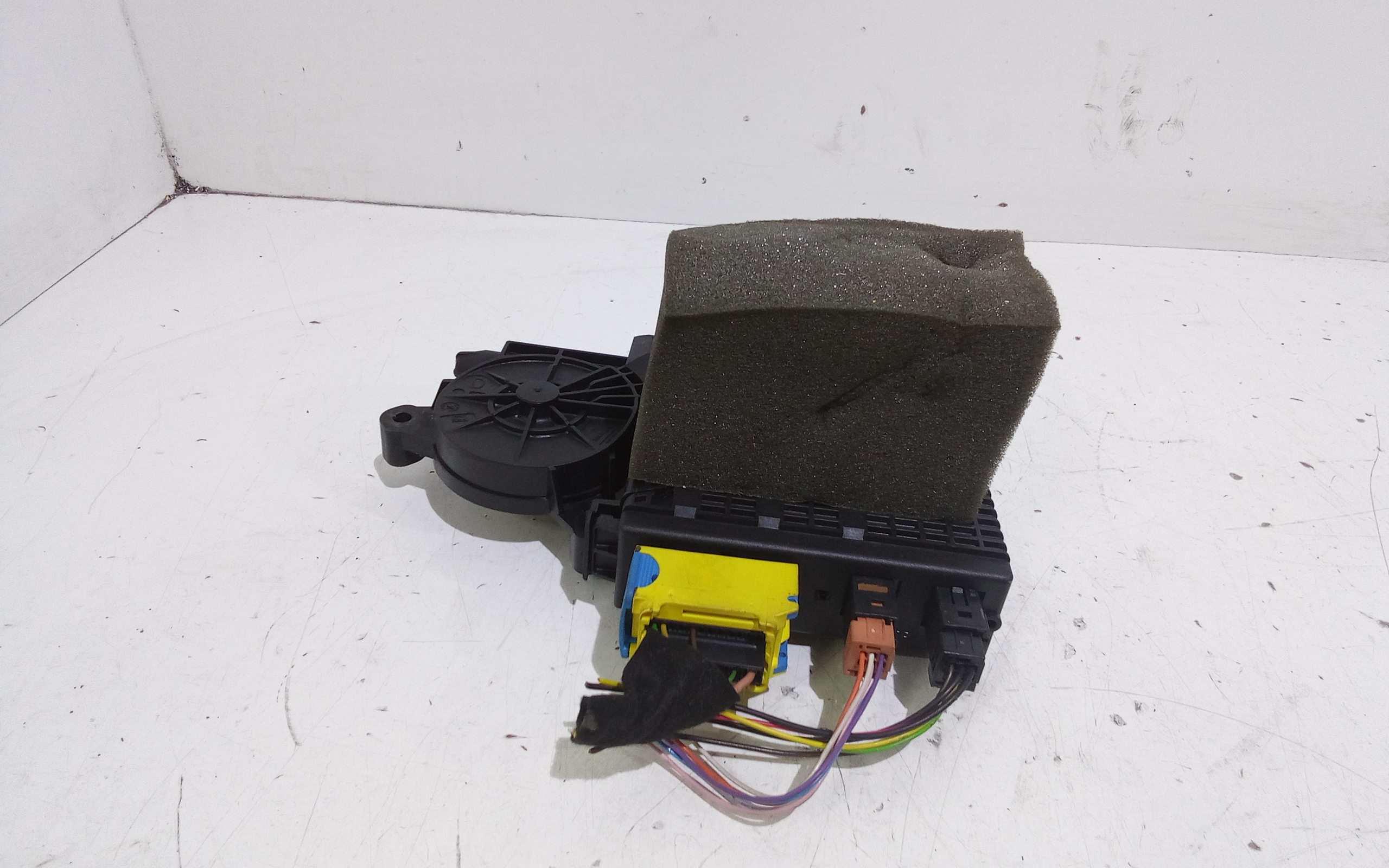 Motorino Alzavetro anteriore destra per Citroen C4 Picasso (06>13) Mk1 (2006 - 2013)