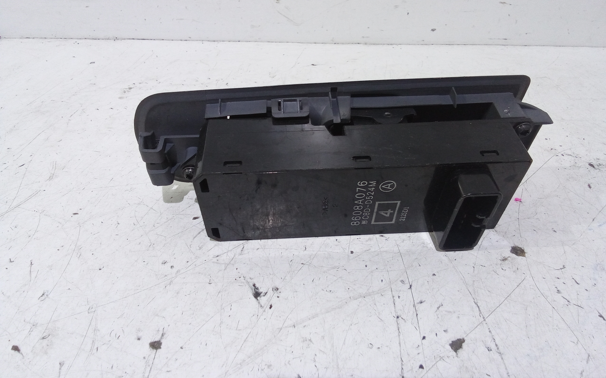 Pulsantiera anteriore sinistra Guida per Mitsubishi Colt Serie 5p (z) (06>12) (2006 - 2012)