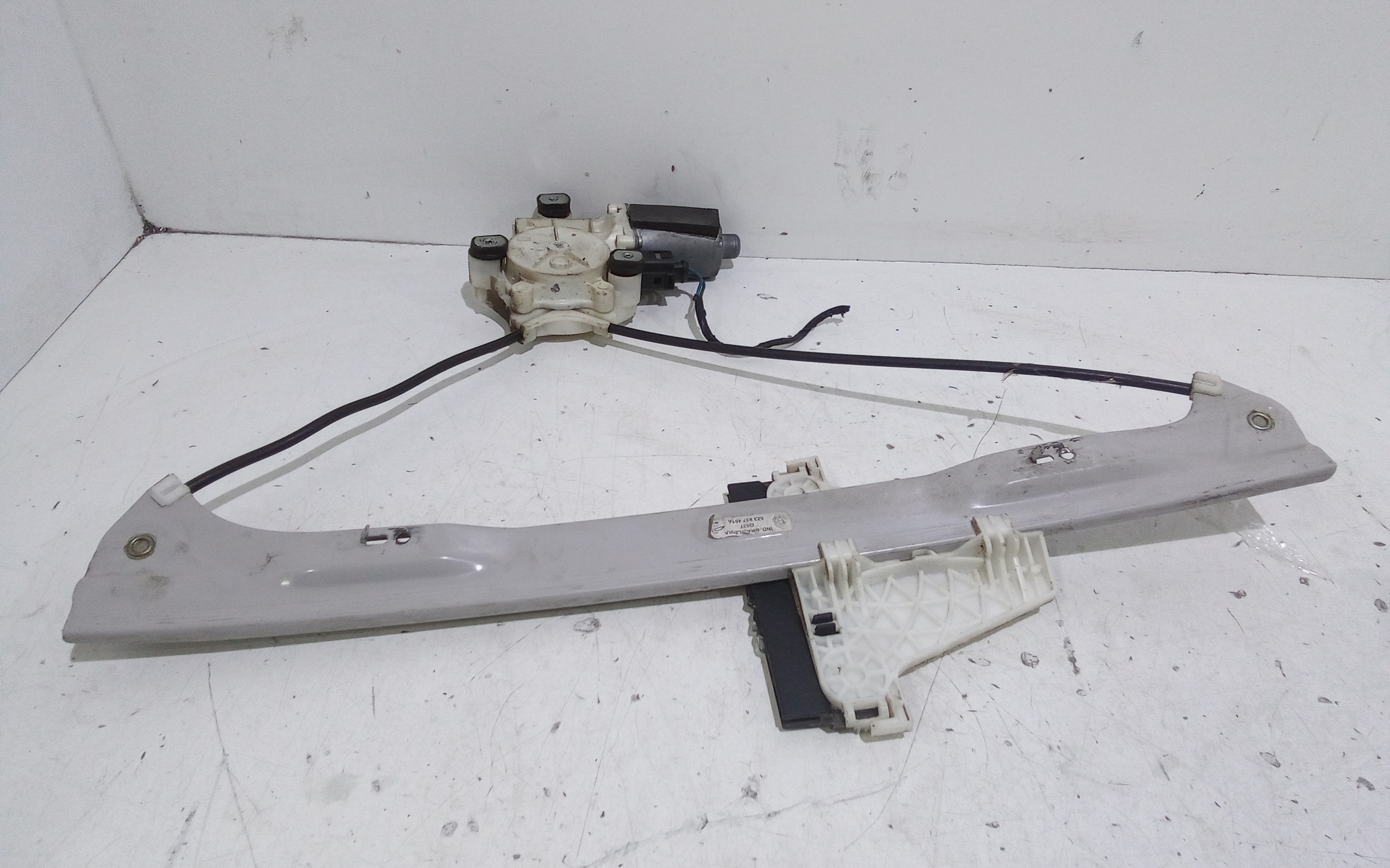 Cremagliera anteriore sinistra Guida per Volkswagen Fox 1 Serie (2005 - 2011)