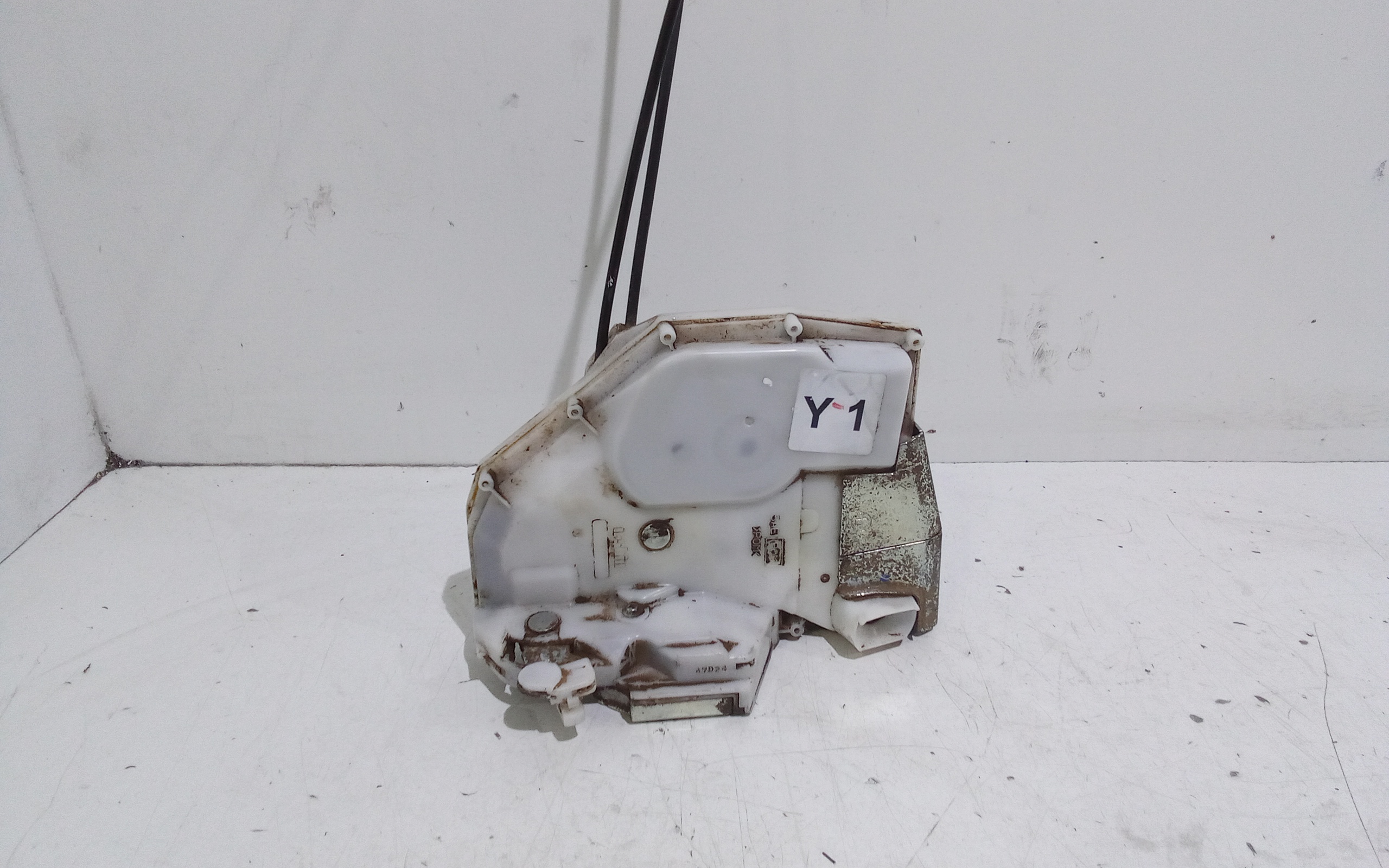 Serratura Anteriore Sinistra per Suzuki Swift 4 Serie (04>10) (2004 - 2010)