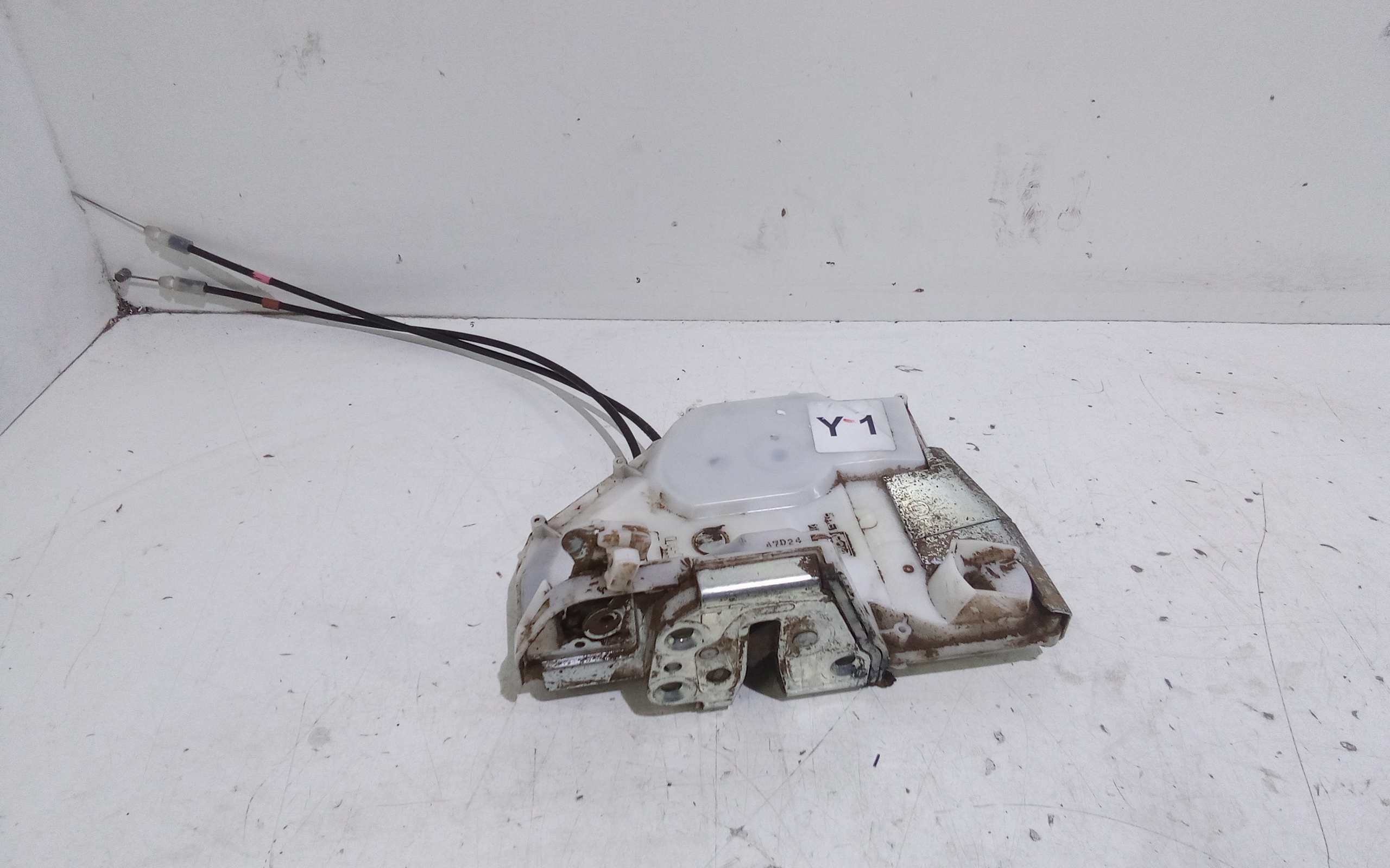 Serratura Anteriore Sinistra per Suzuki Swift 4 Serie (04>10) (2004 - 2010)