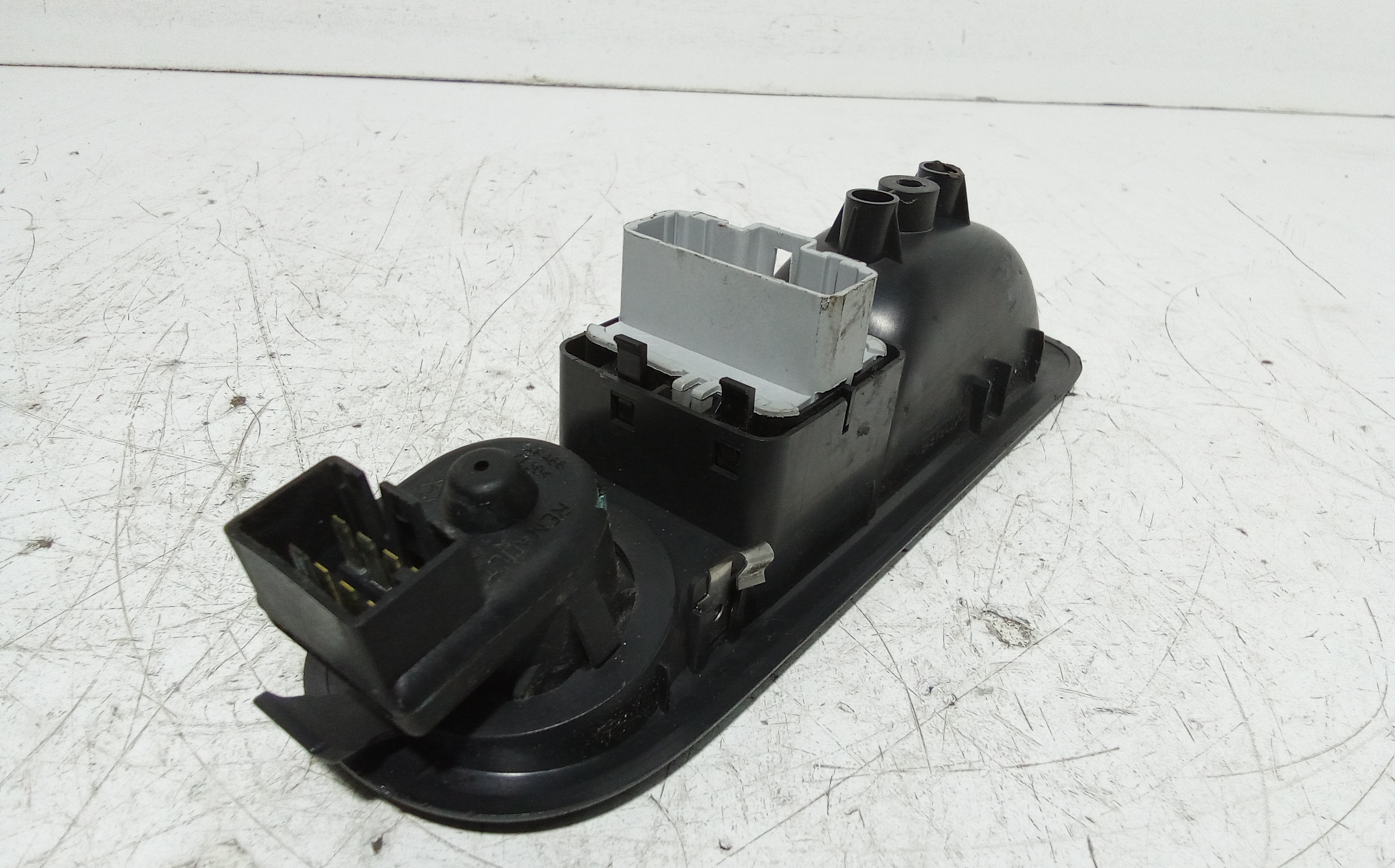 Pulsantiera anteriore sinistra Guida per Renault Clio Serie (04>08) (2004 - 2008)