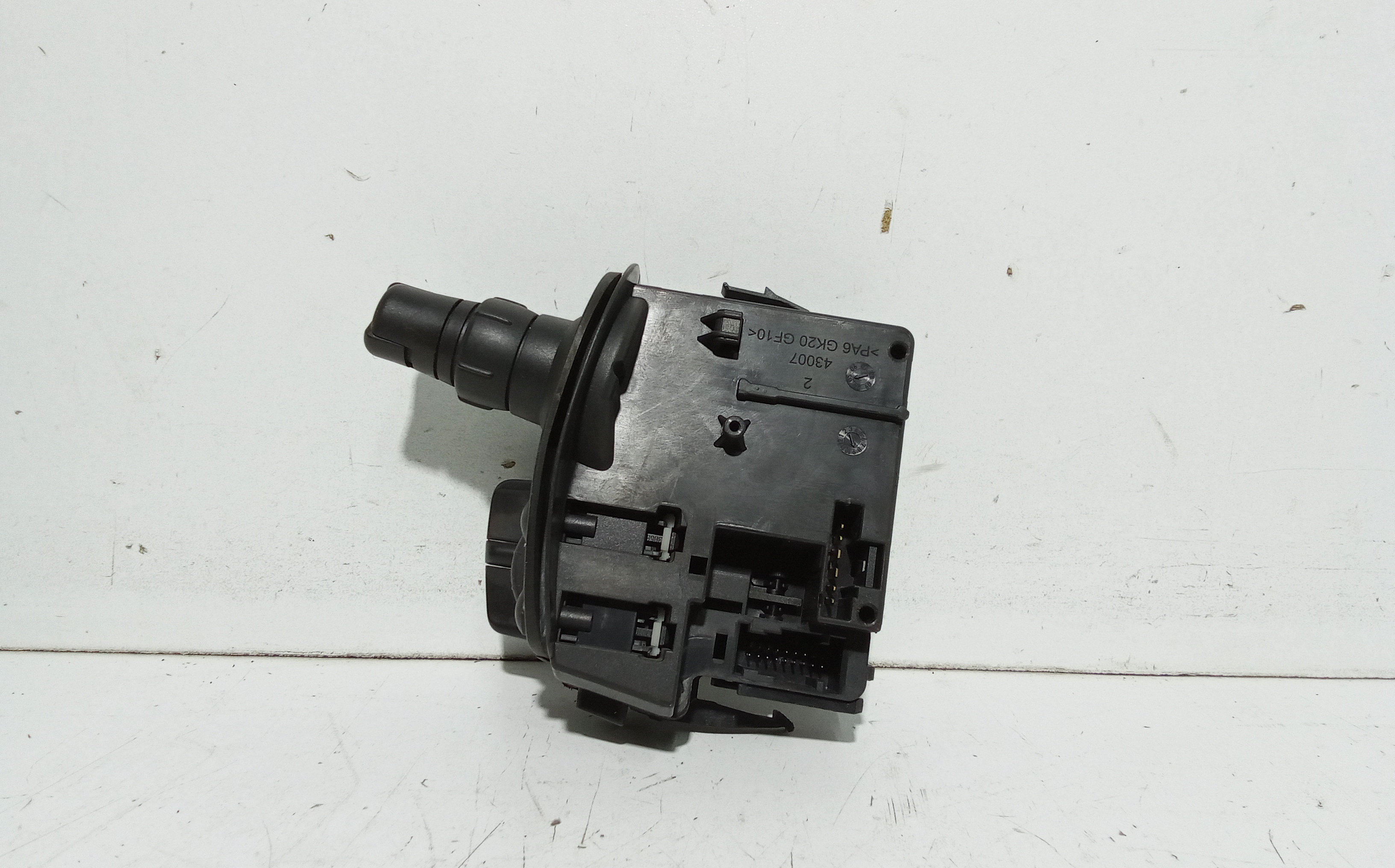 Devioluci destro per Renault Clio Serie (04>08) (2004 - 2008)