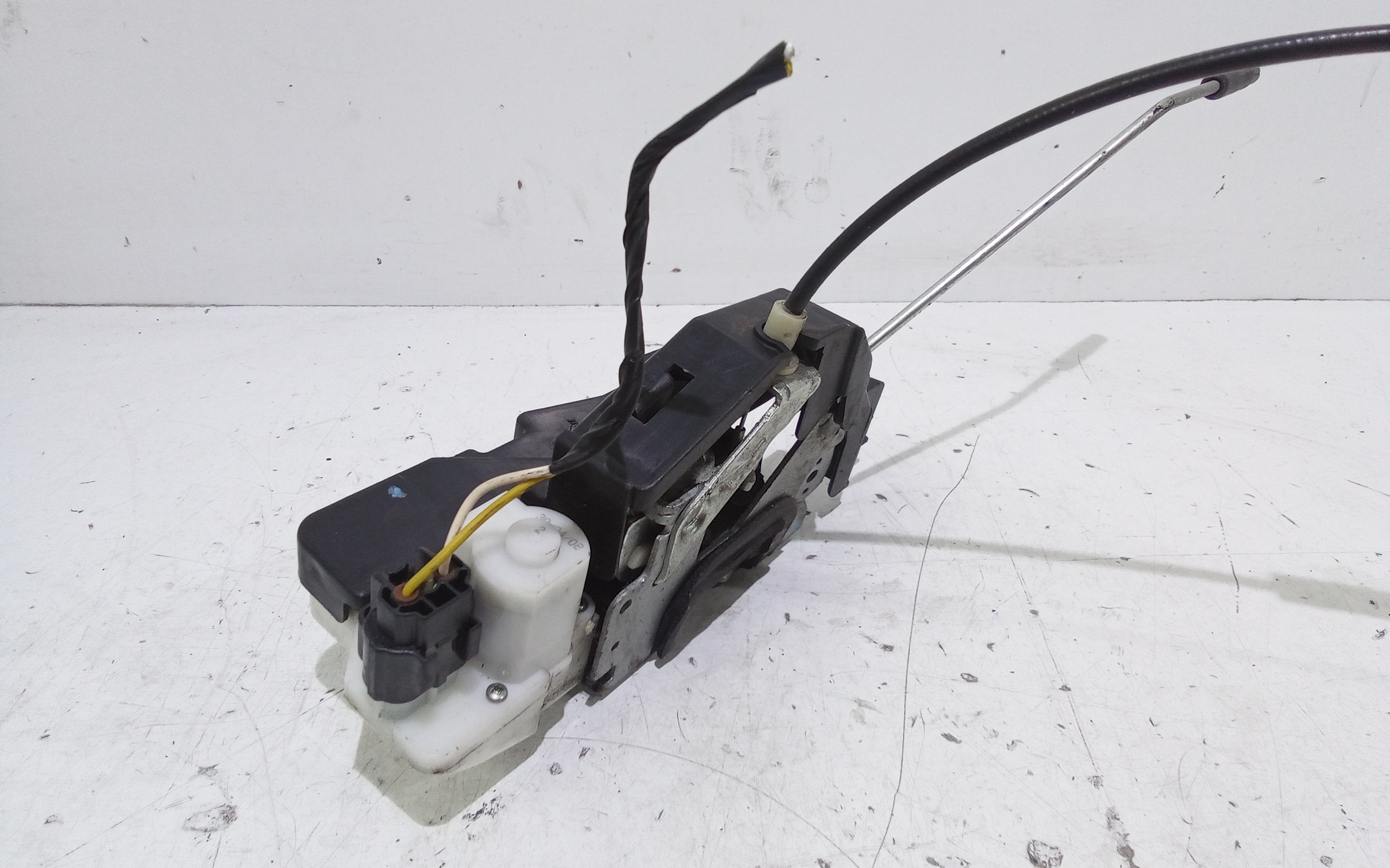 Serratura Anteriore Destra per Volkswagen Fox 1 Serie (2005 - 2011)