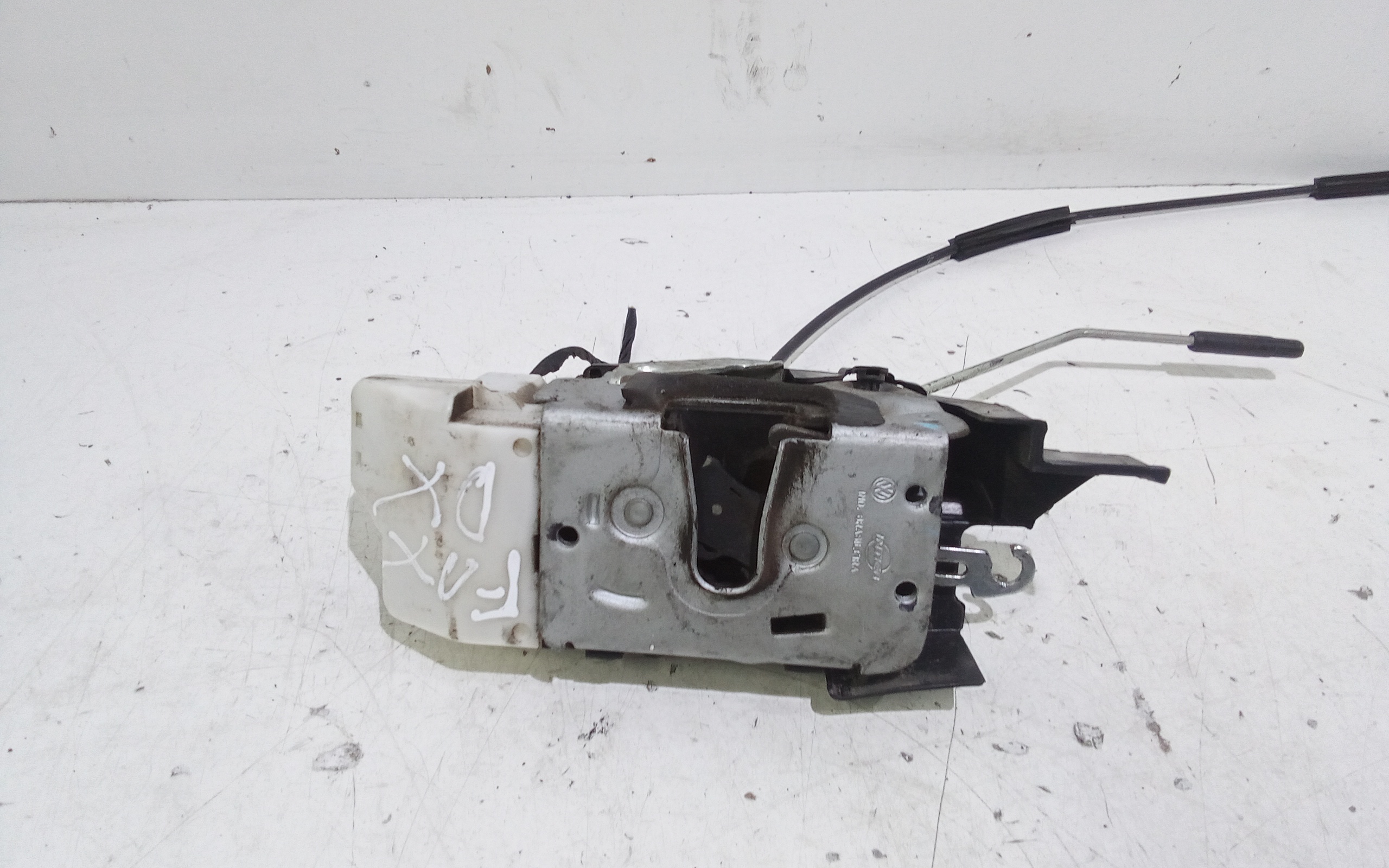 Serratura Anteriore Destra per Volkswagen Fox 1 Serie (2005 - 2011)