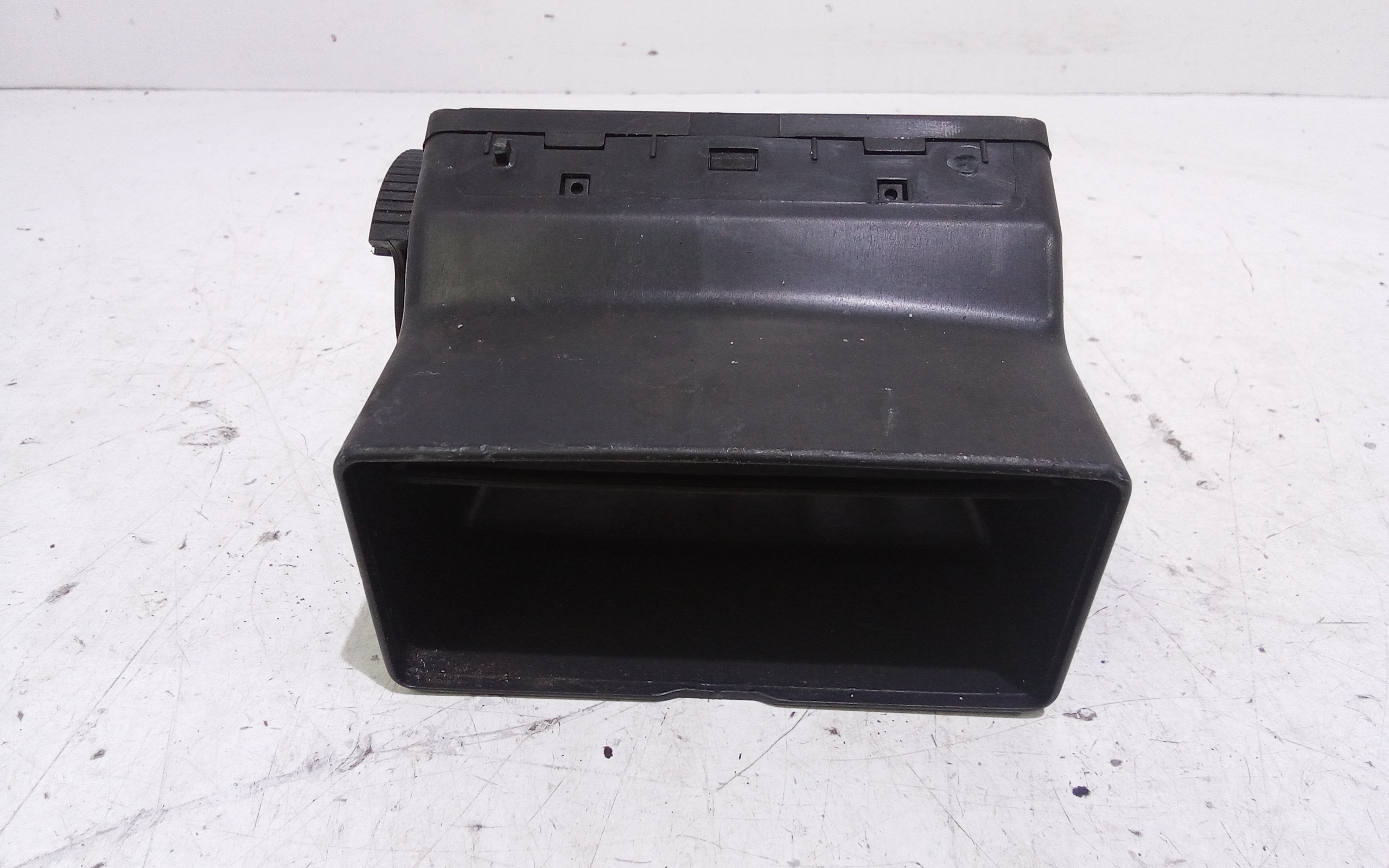 Bocchetta aria cruscotto lato guida per Volkswagen Fox 1 Serie (2005 - 2011)