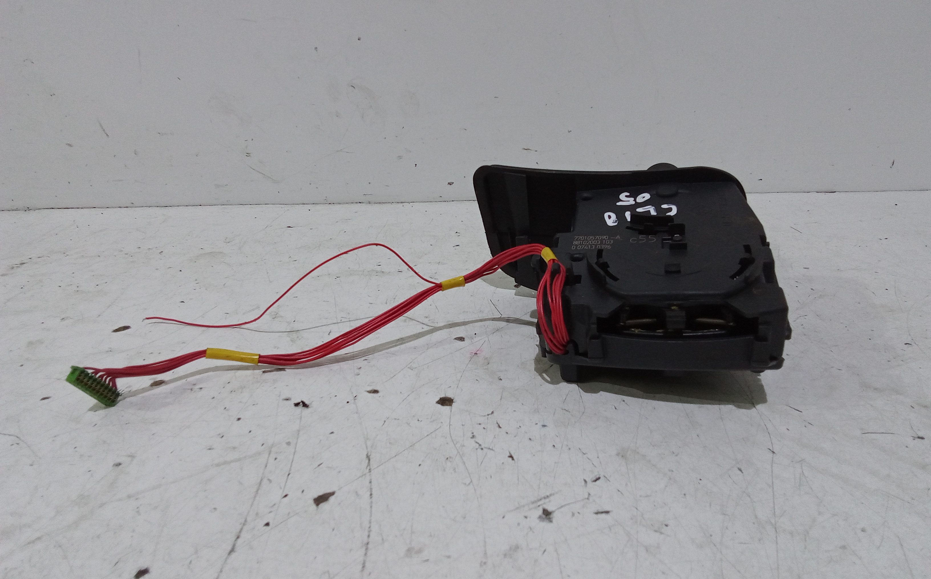 Devioluci sinistro per Renault Clio Serie (04>08) (2004 - 2008)