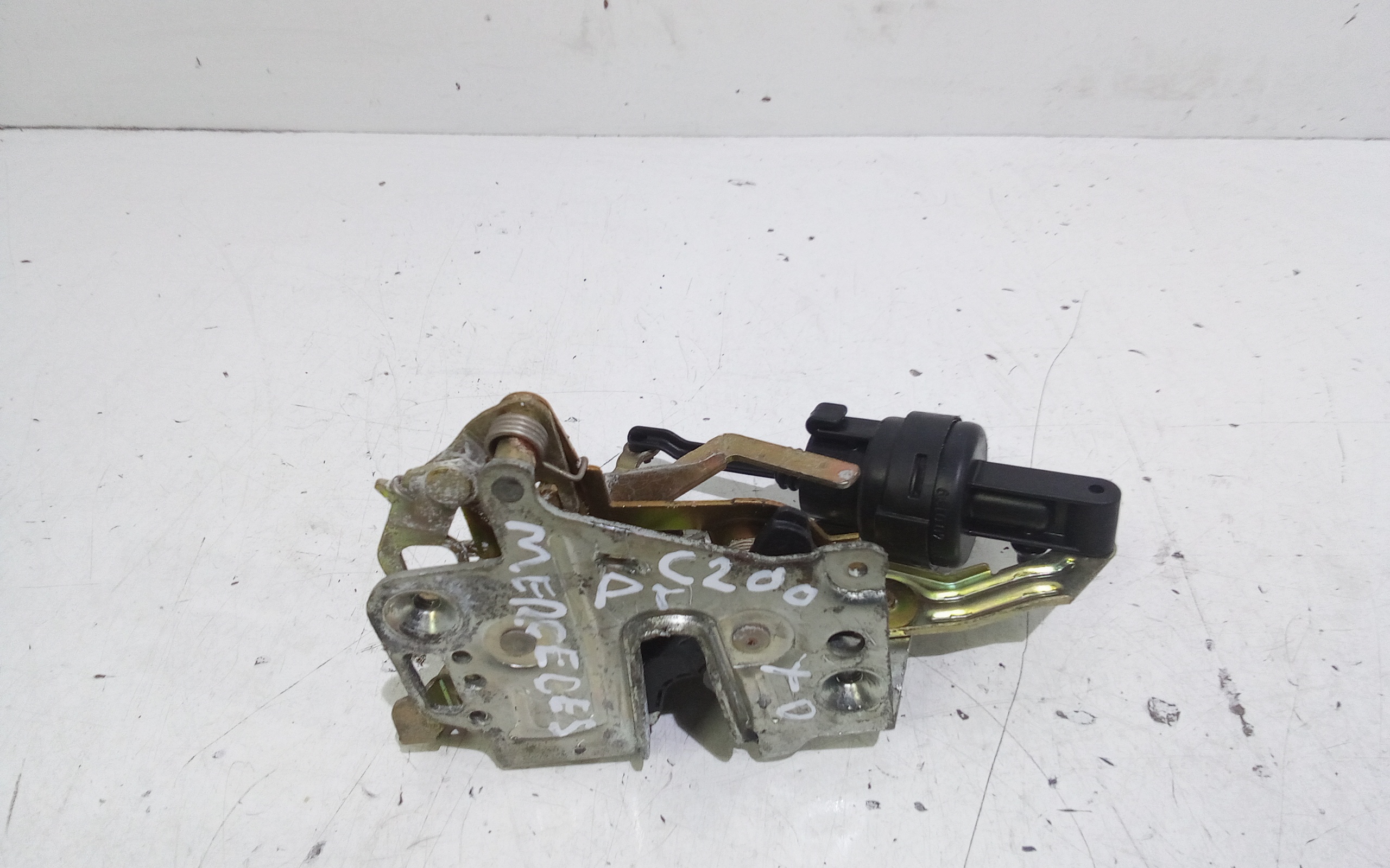 Serratura Posteriore destra per Mercedes Classe C Berlina W202 2 Serie (1997 - 2000)