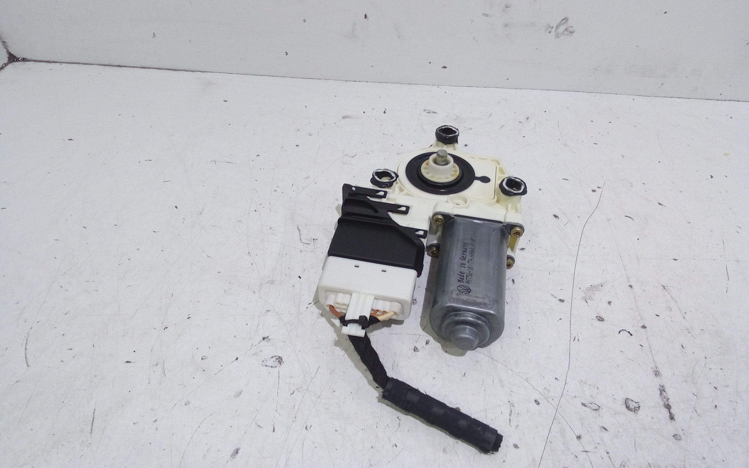 Motorino Alzavetro posteriore Sinistro per Volkswagen Golf 5 Berlina (03>08) (2003 - 2008)