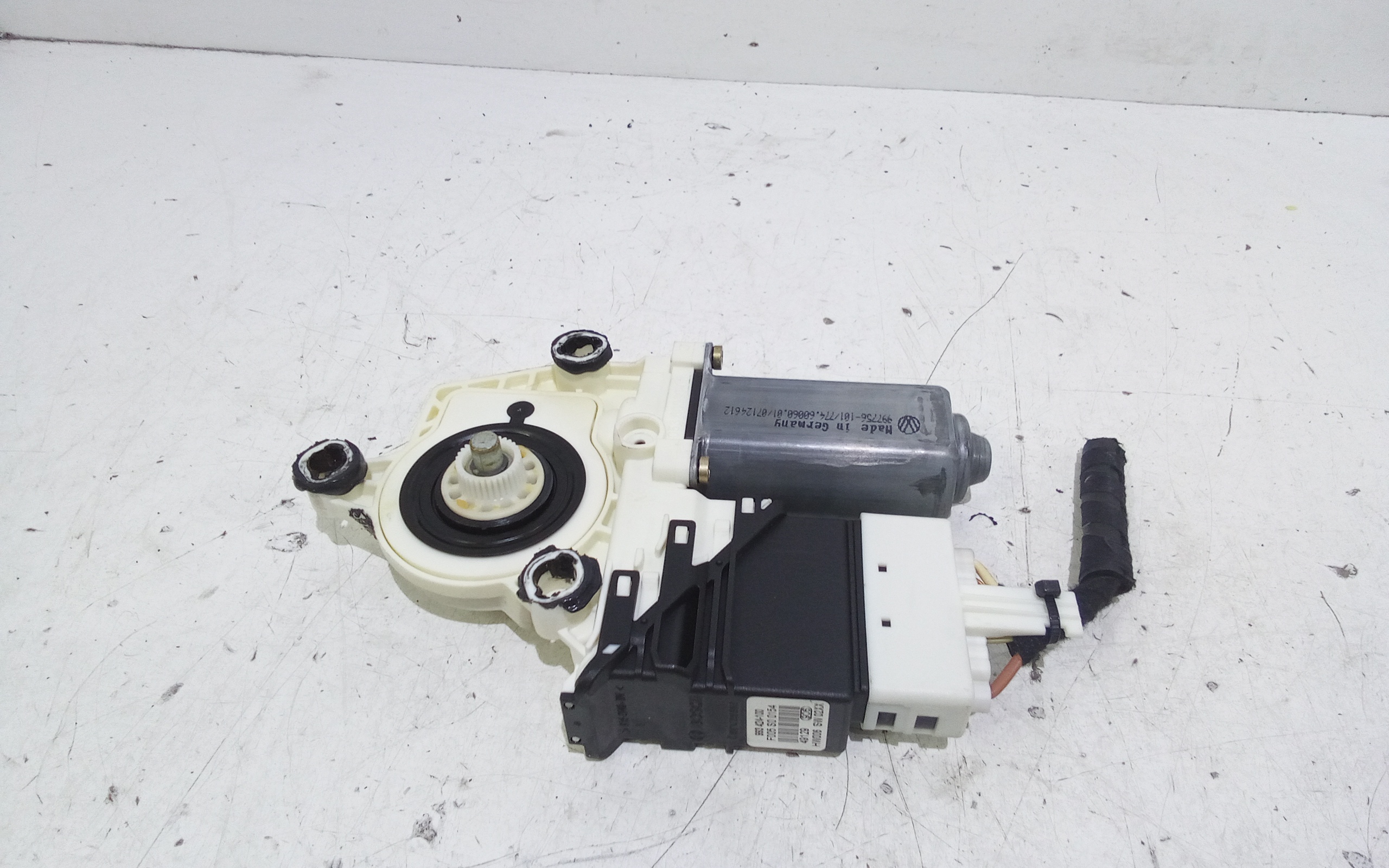 Motorino Alzavetro posteriore Sinistro per Volkswagen Golf 5 Berlina (03>08) (2003 - 2008)