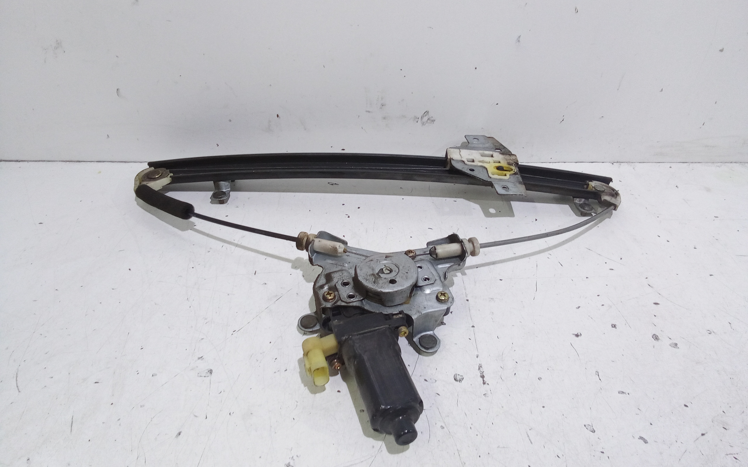 Cremagliera anteriore sinistra Guida per Hyundai Getz 1 Serie (2002 - 2005)