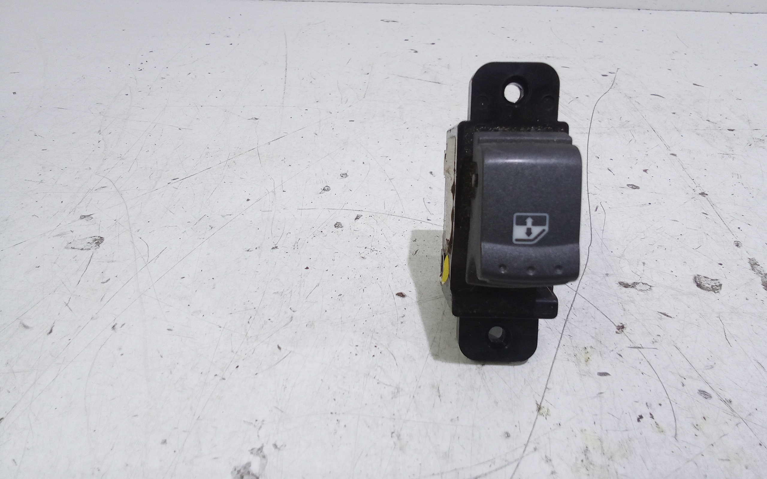 Pulsantiera Posteriore Destra per Ssangyong Kyron 1 Serie (2005 - 2007)