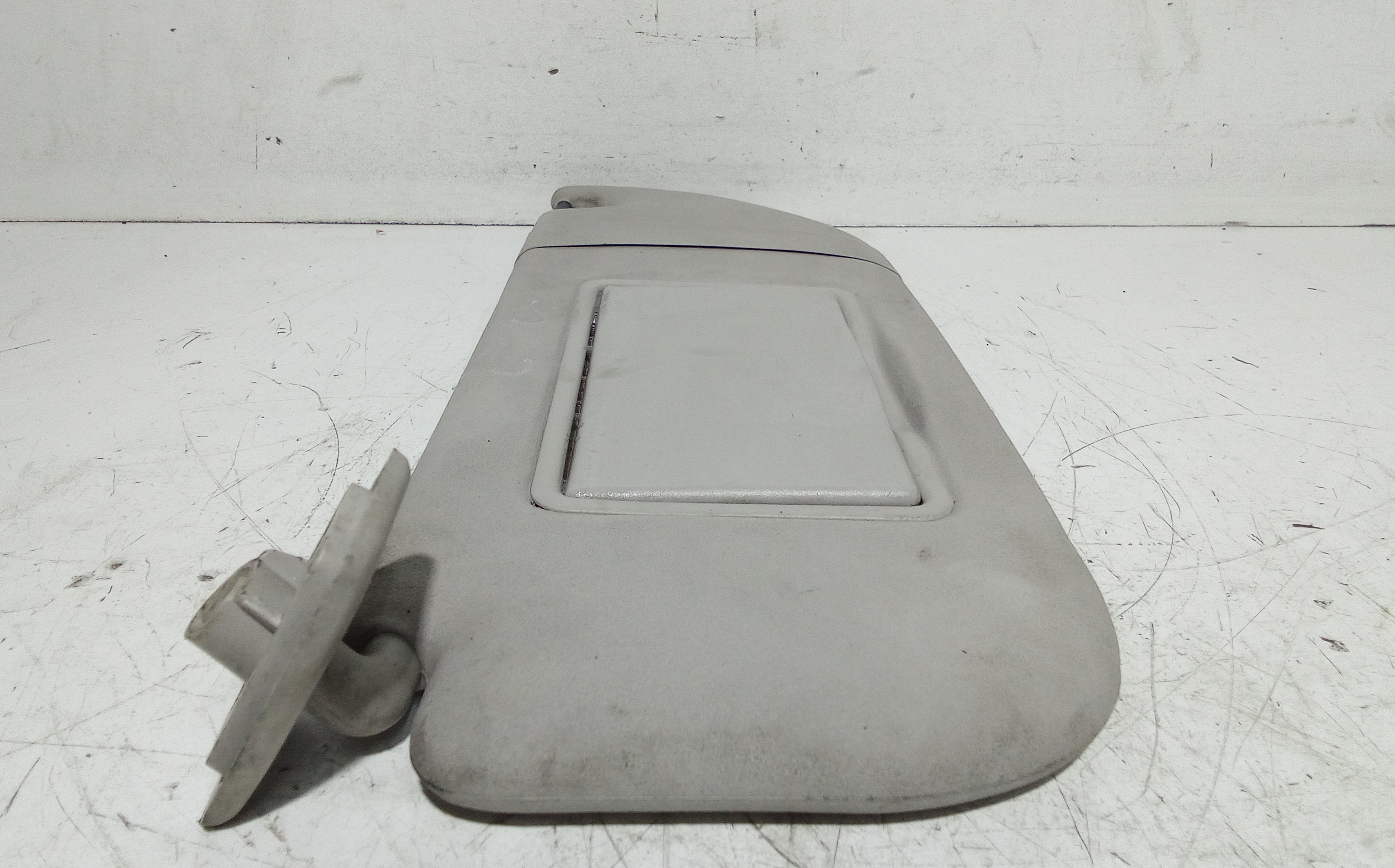 Parasole aletta anteriore Lato Guida per Citroen C4 Berlina (2004 - 2008)