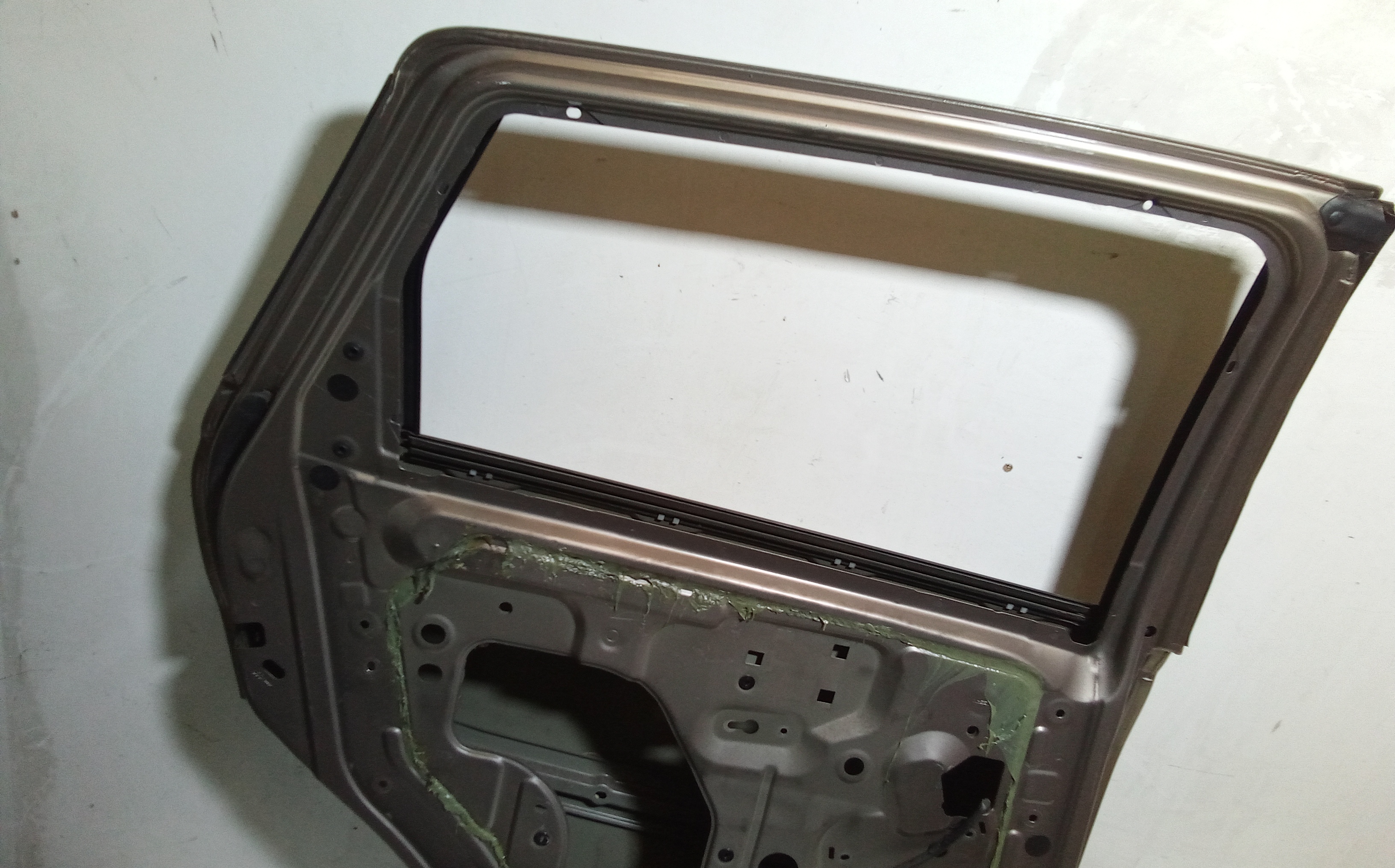 Portiera Posteriore Sinistra per Nissan Qashqai 1 Serie (2006 - 2009)