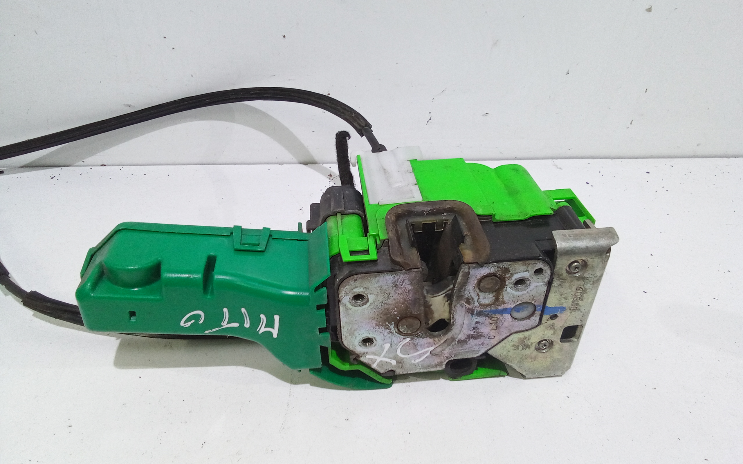 Serratura Anteriore Sinistra per Alfa Romeo Mito Serie (955_) (08>) (2008 - In produzione)