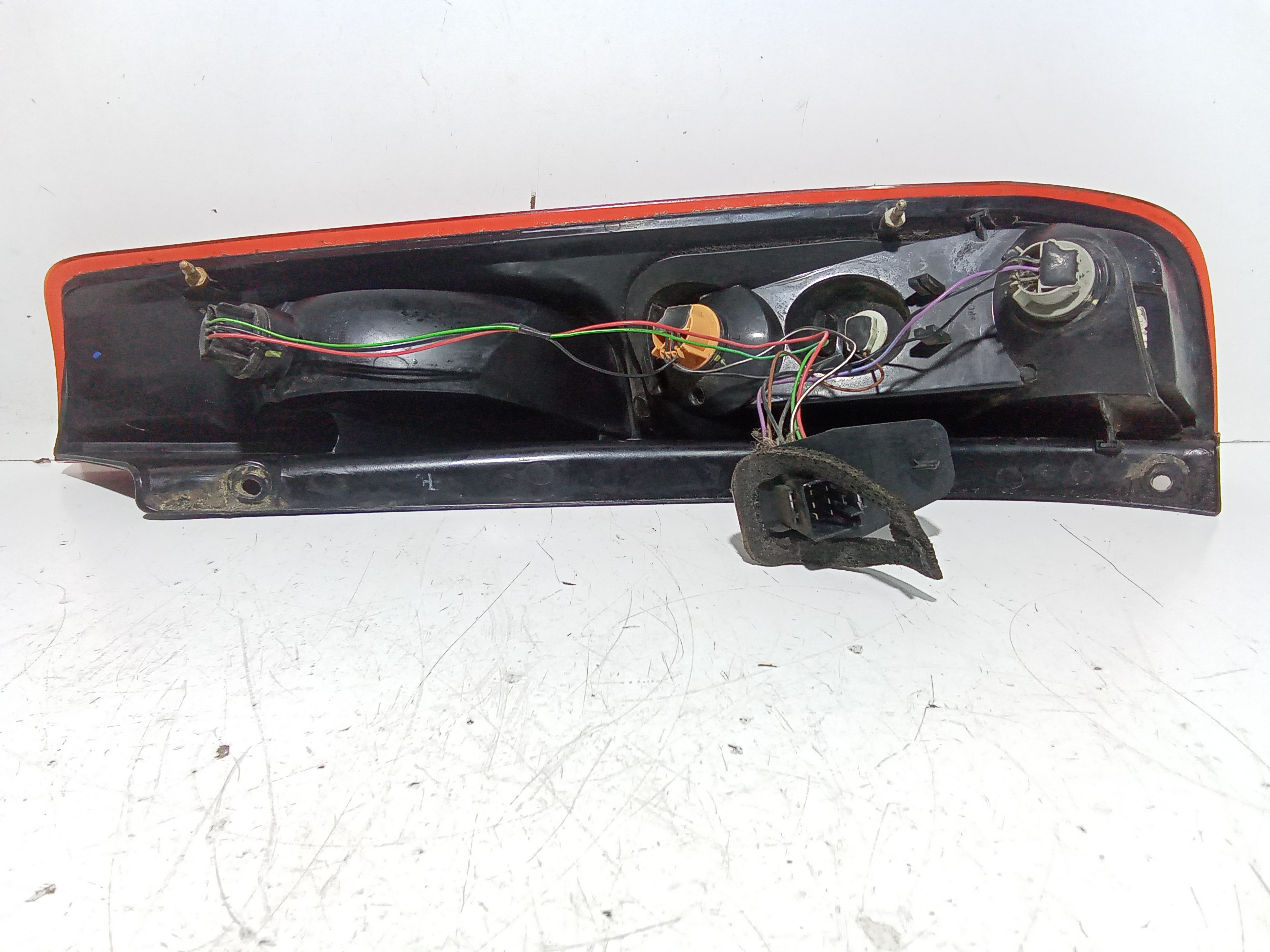 Stop fanale Posteriore sinistro lato Guida per Ford Fiesta 4 Serie (2002 - 2005)