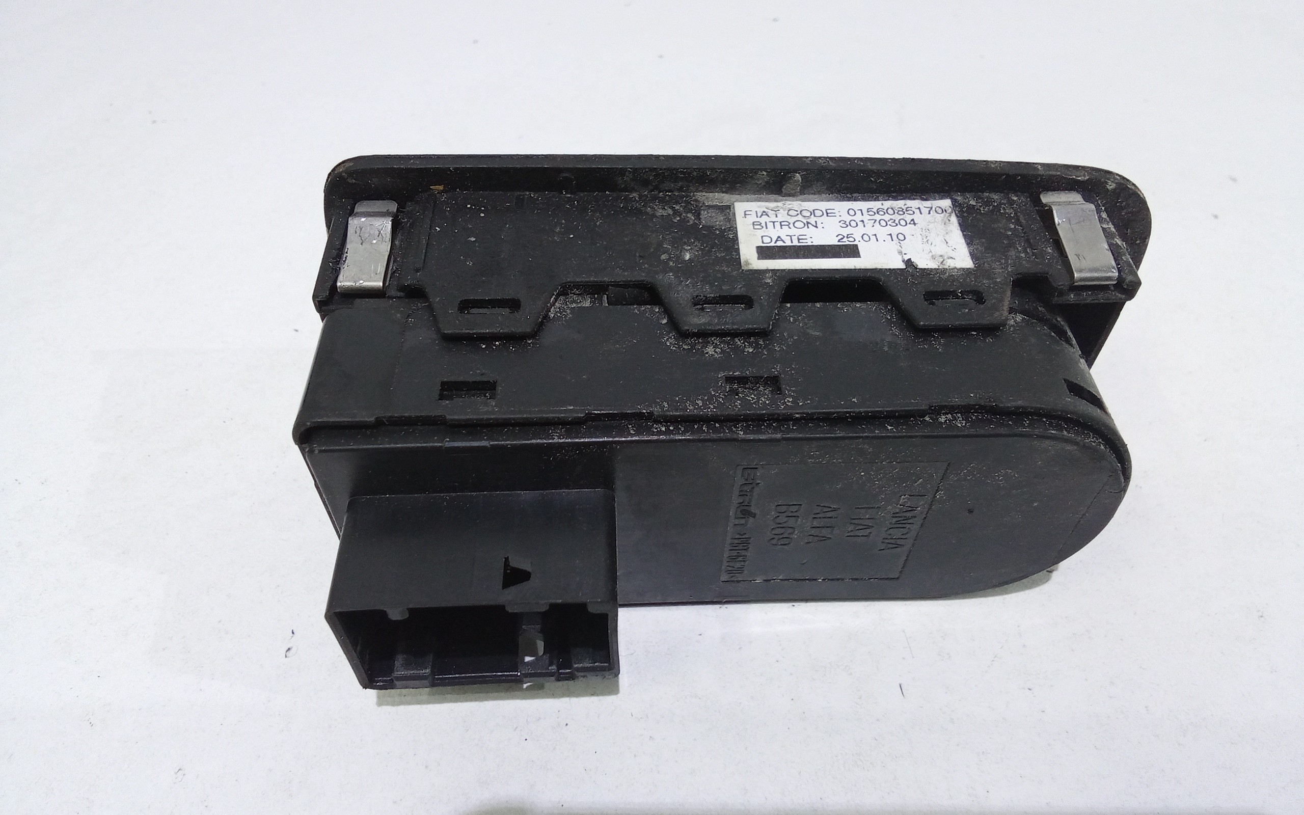 Pulsantiera anteriore sinistra Guida per Alfa Romeo Mito Serie (955_) (08>) (2008 - In produzione)