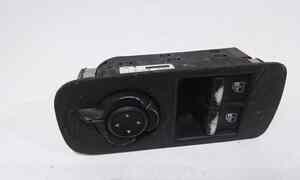 Pulsantiera anteriore sinistra Guida per Alfa Romeo Mito Serie (955_) (08>) (2008 - In produzione)