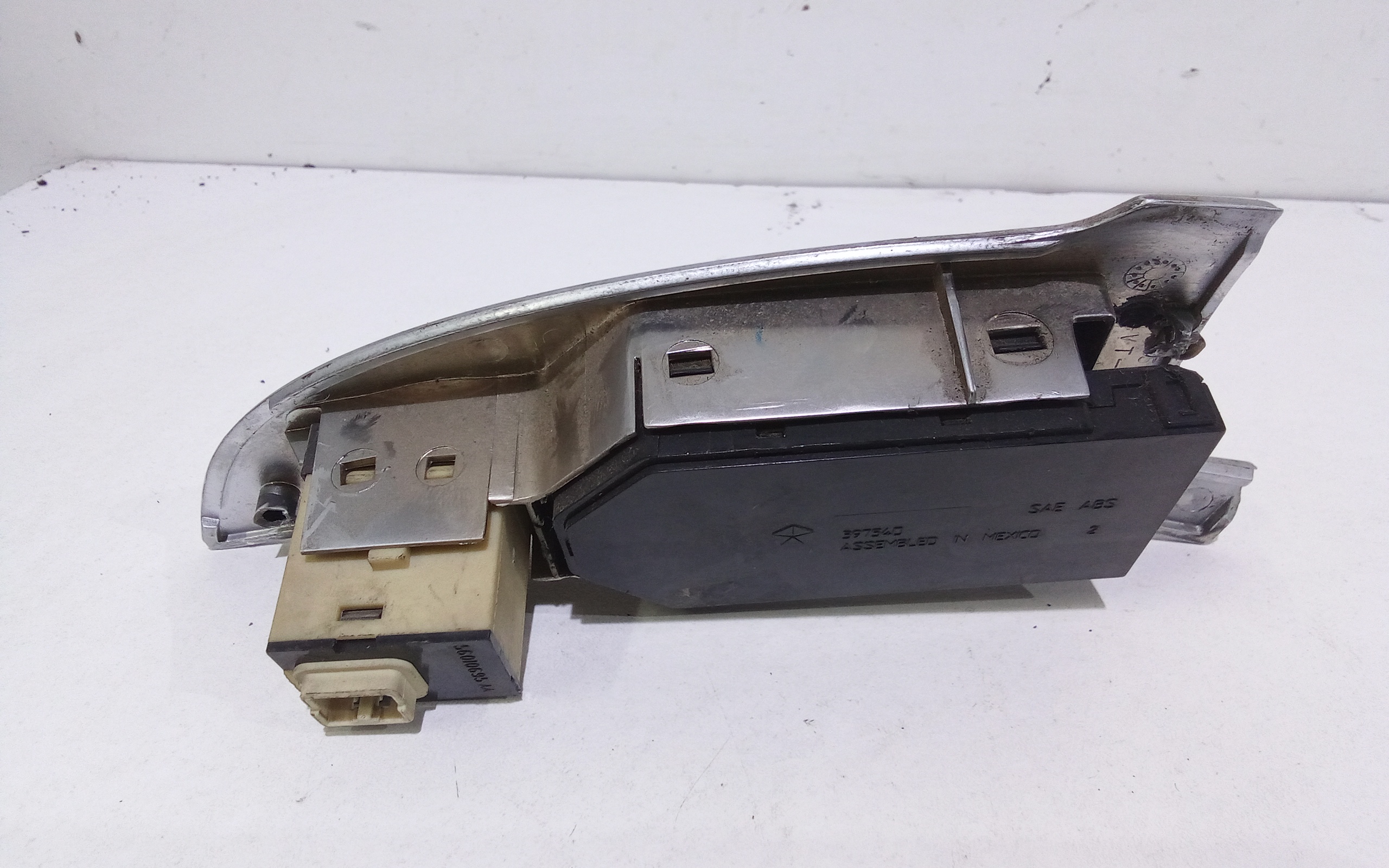 Pulsantiera anteriore sinistra Guida per Jeep Cherokee 4 Serie (2005 - 2008)