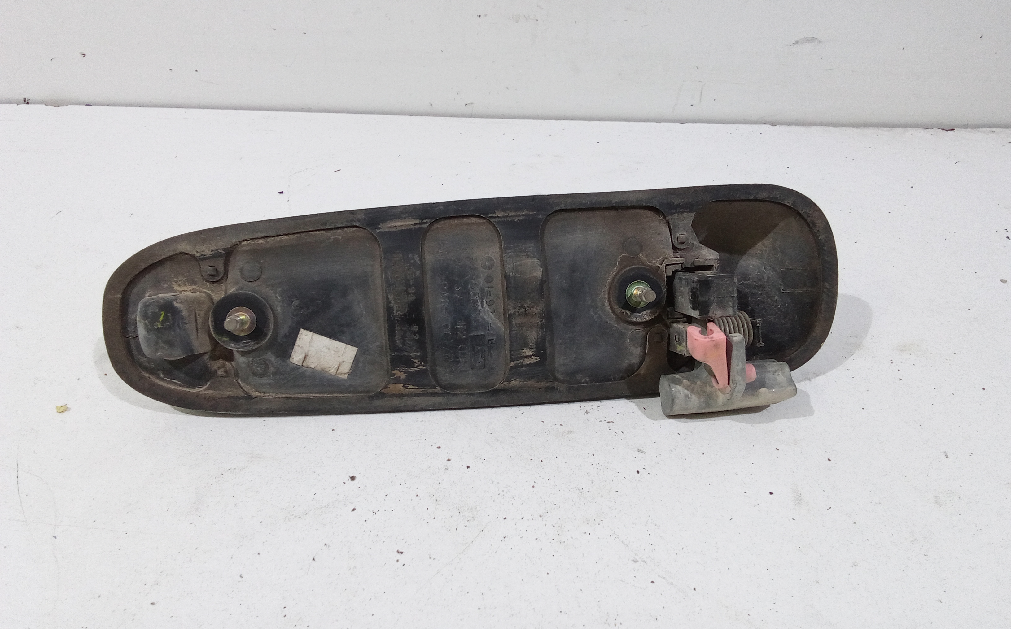 Maniglia esterna Posteriore Sinistra per Jeep Cherokee 4 Serie (2005 - 2008)