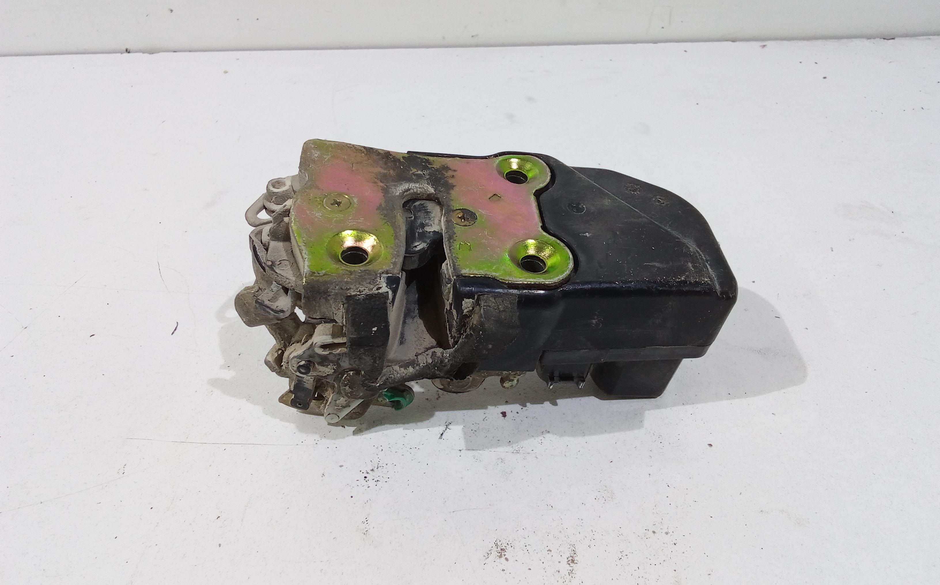 Serratura Posteriore Sinistra per Jeep Cherokee 4 Serie (2005 - 2008)