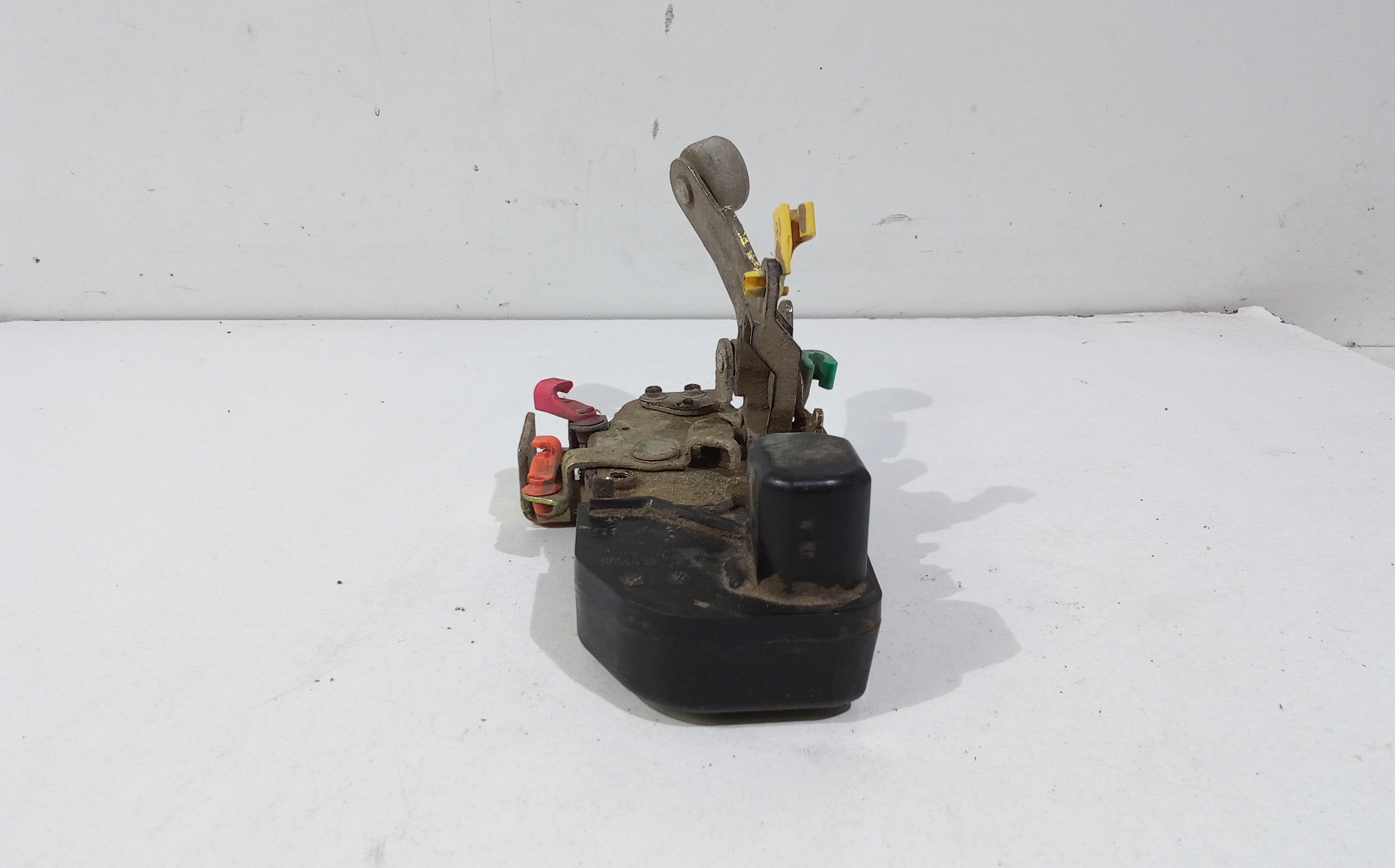 Serratura Anteriore Sinistra per Jeep Cherokee 4 Serie (2005 - 2008)