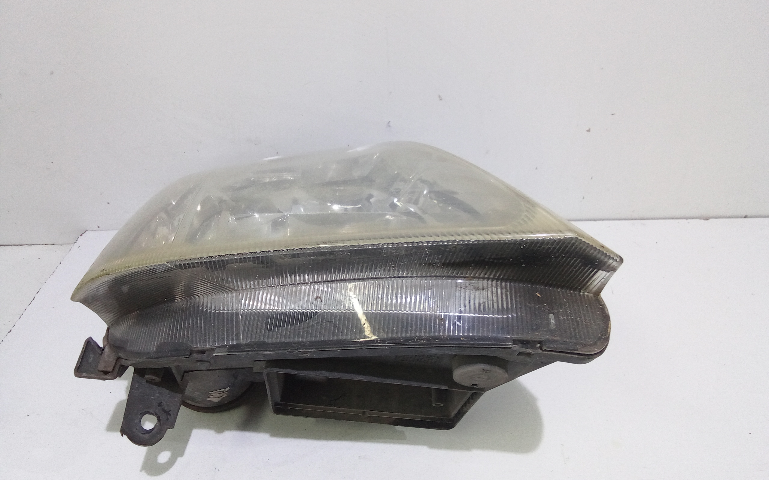 Faro anteriore Destro Passeggero per Opel Meriva 1 Serie (2003 - 2006)