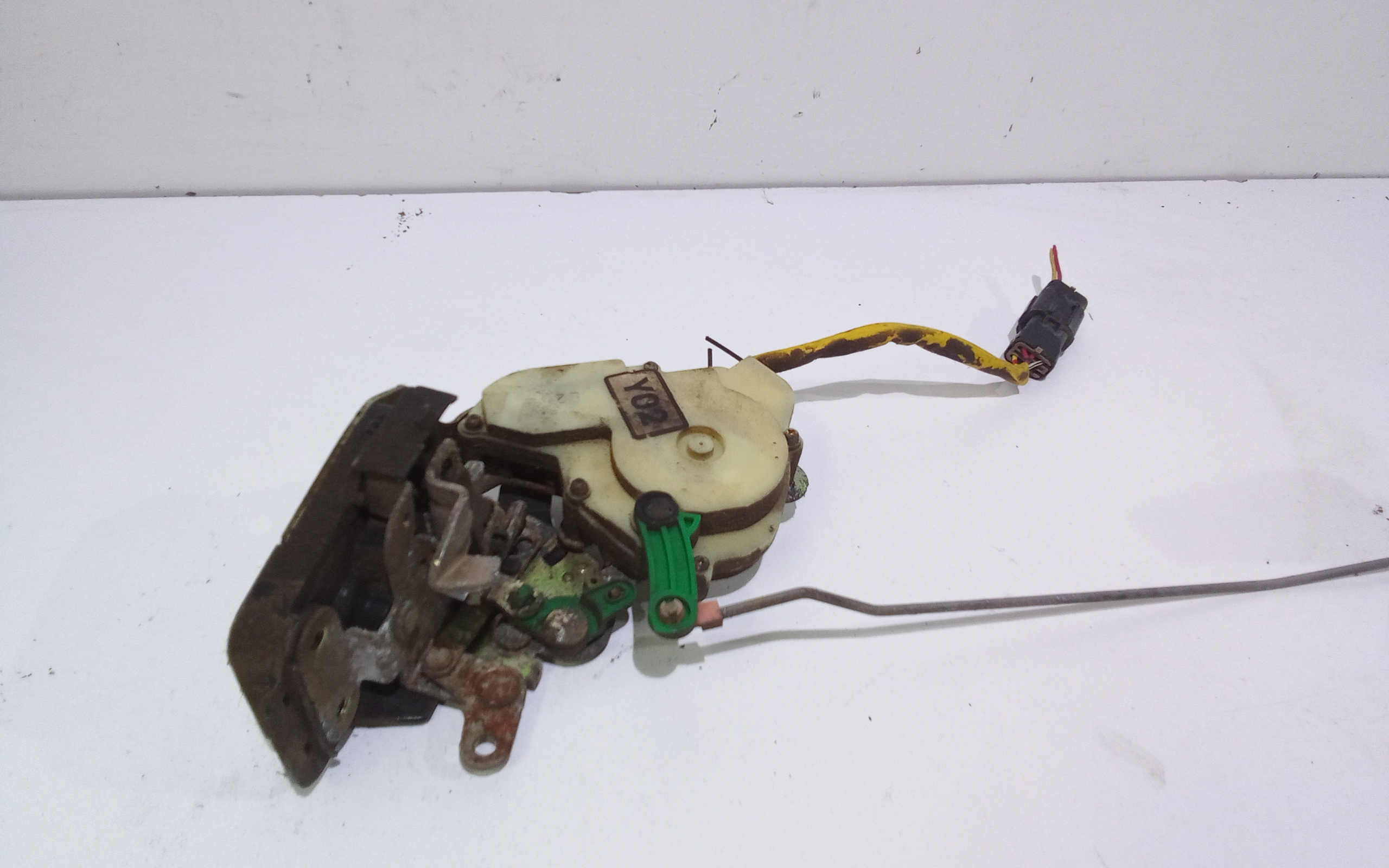 Serratura Posteriore Sinistra per Kia Sorento 2 Serie (2006 - 2009)