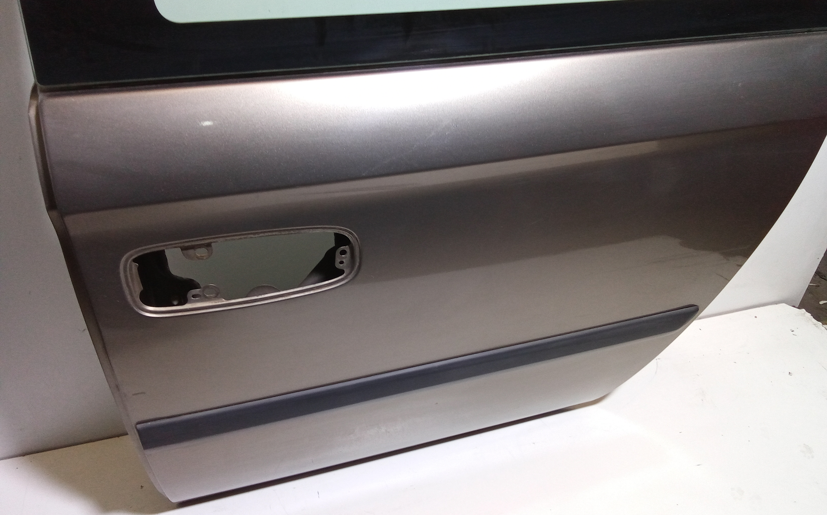 Porta scorrevole laterale SX per Chrysler Voyager 3 Serie (2001 - 2004)