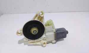 Motorino Alzavetro posteriore destra per Mercedes Classe C Berlina W204 2 Serie (2011 - In produzione)