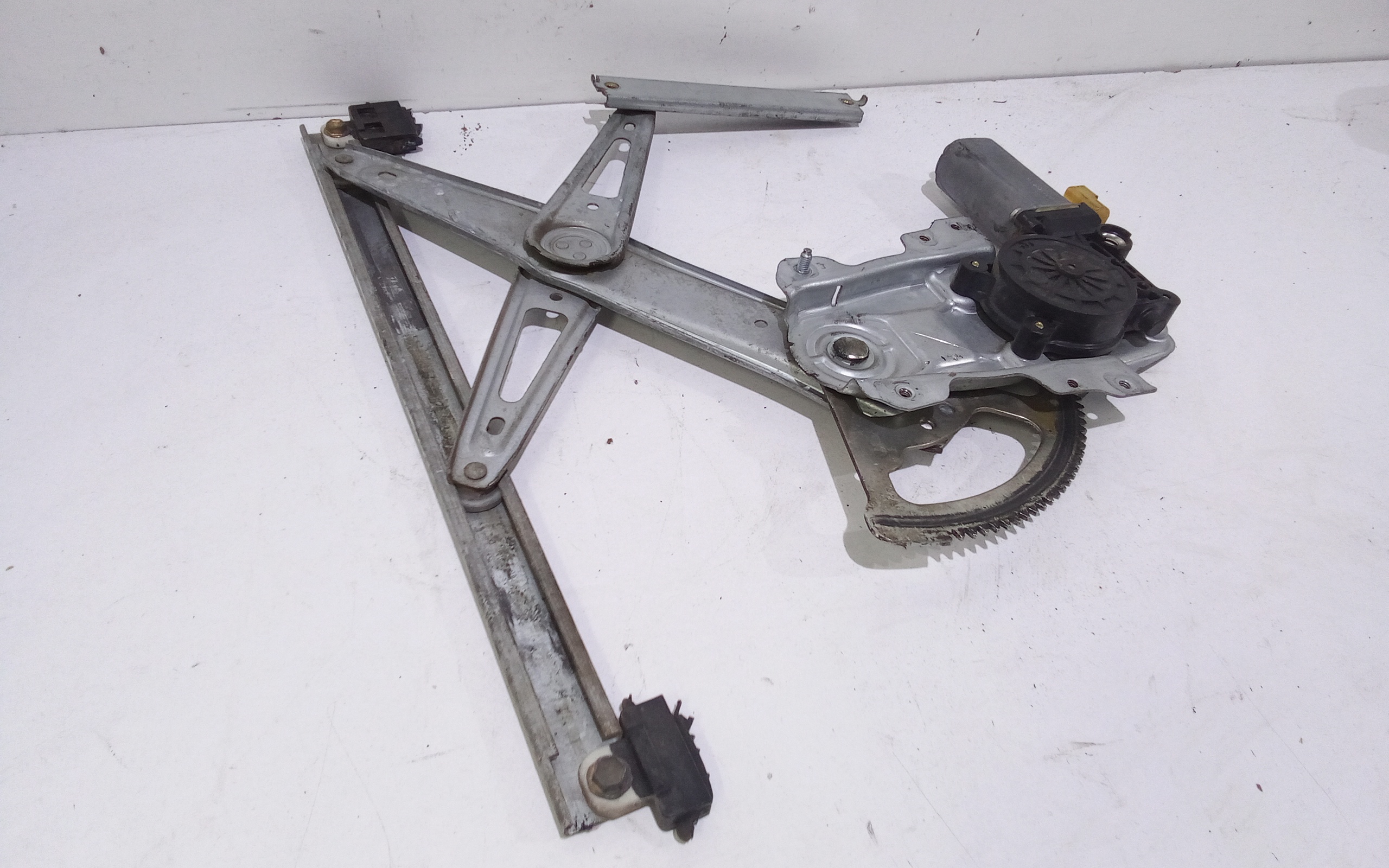 Cremagliera anteriore sinistra Guida per Toyota Yaris Serie (03>05) (2003 - 2005)