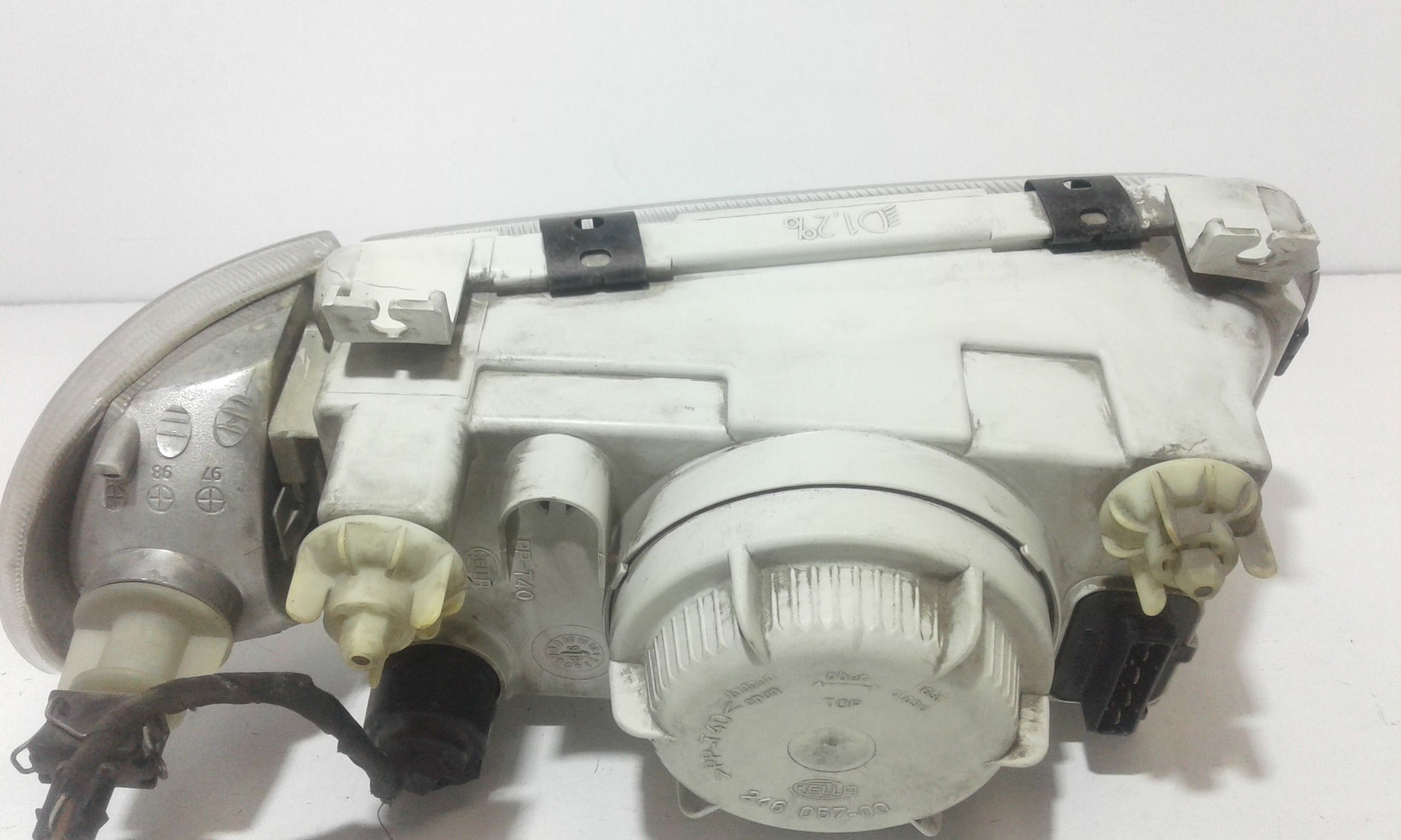 Faro anteriore Sinistro Guida SKODA Felicia Berlina