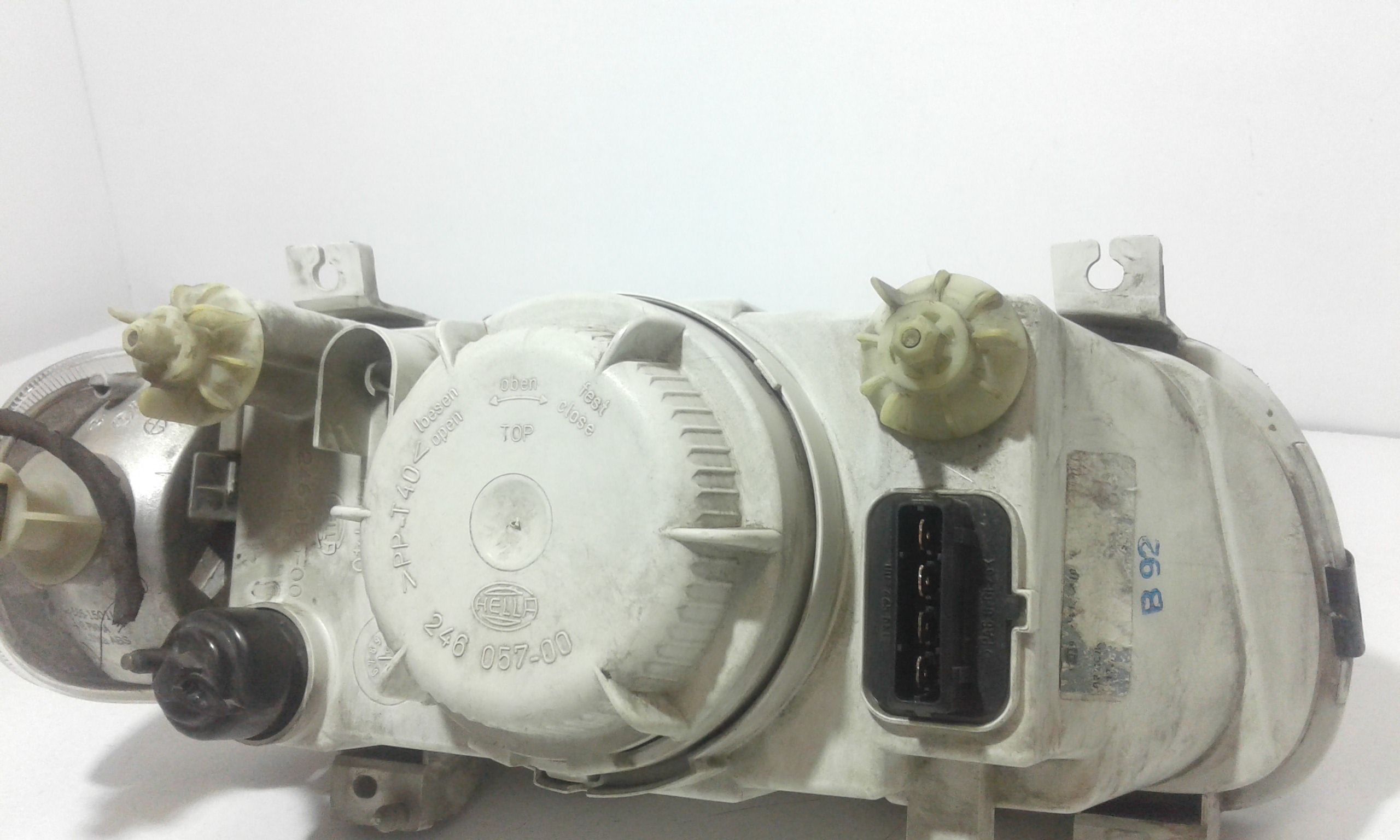 Faro anteriore Sinistro Guida SKODA Felicia Berlina