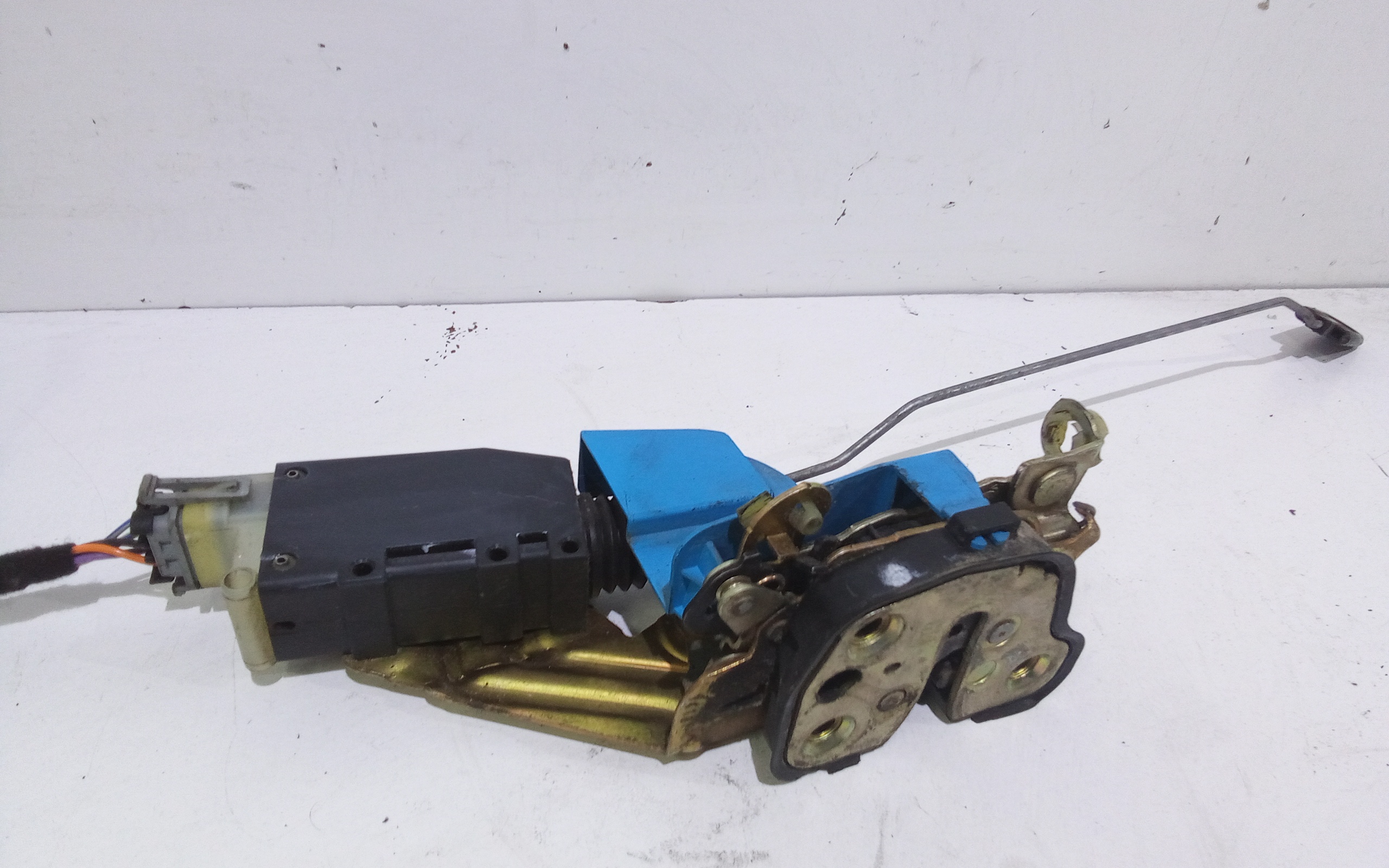 Serratura Anteriore Sinistra per Saab 9-3 Berlina 1 Serie (1998 - 2003)