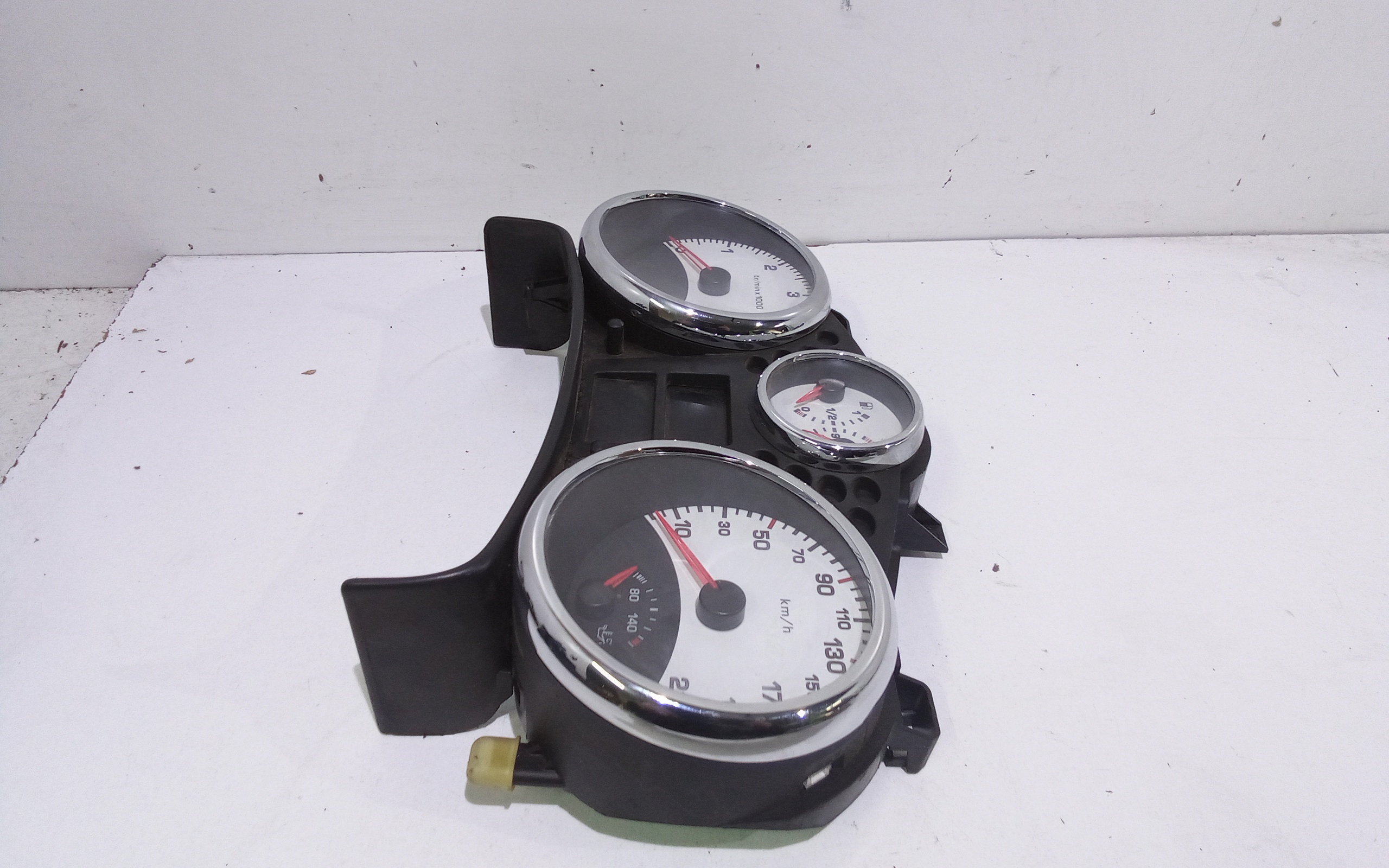 Quadro Strumenti per Peugeot 207 Cabrio (2007 - In produzione)