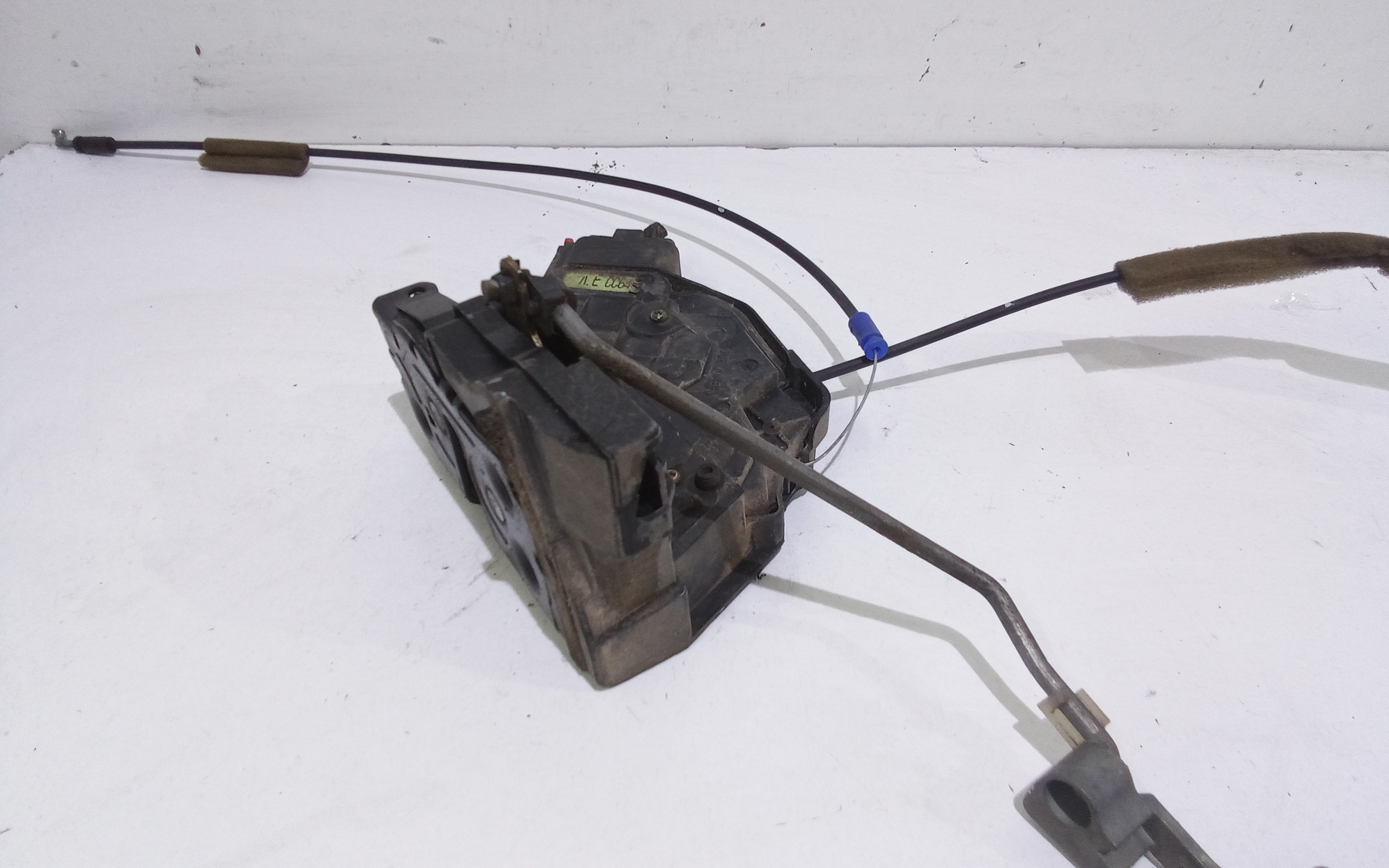 Serratura Anteriore Sinistra per Mazda 5 Berlina (2005 - In produzione)