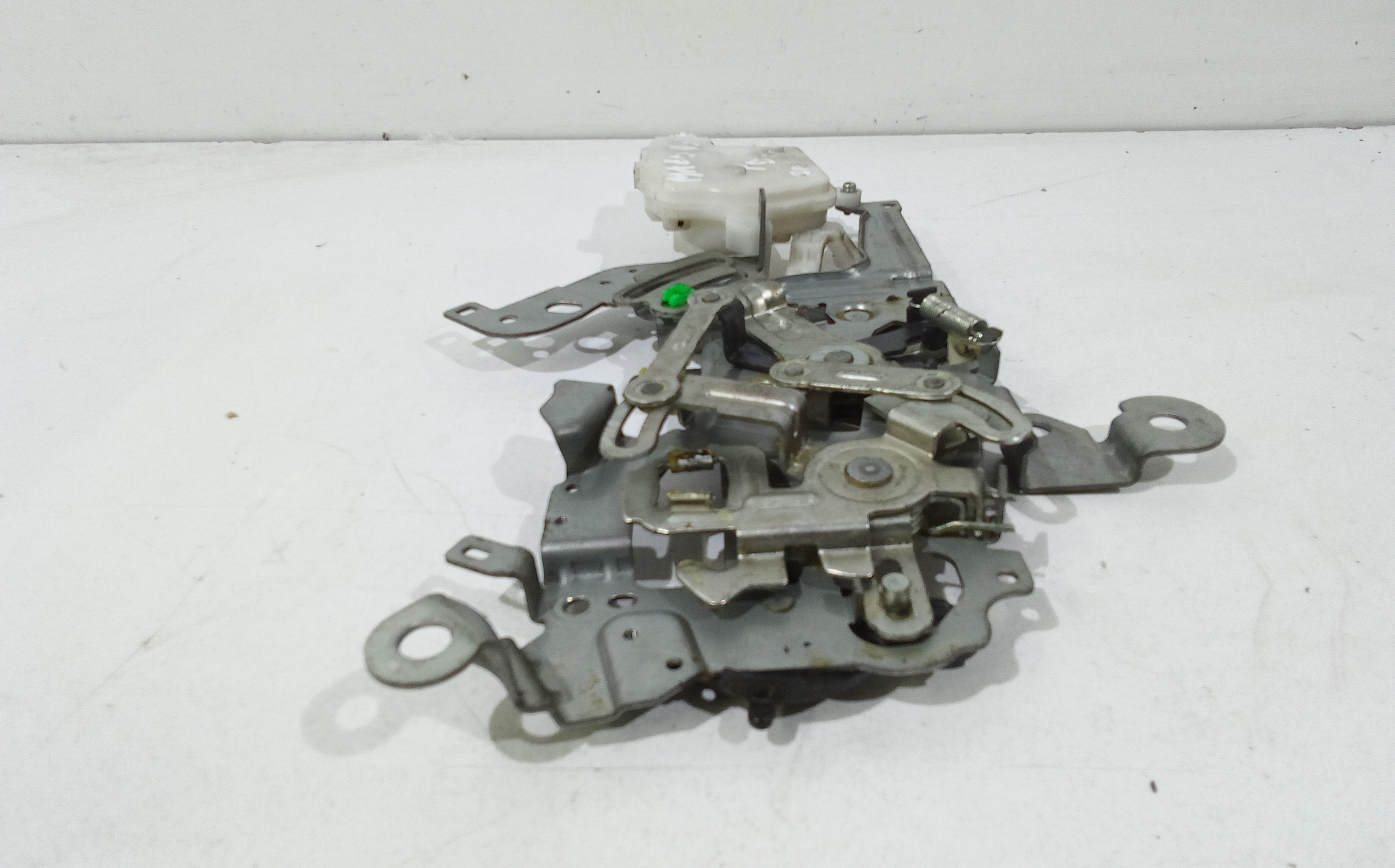 Serratura Posteriore destra per Mazda 5 Berlina (2005 - In produzione)