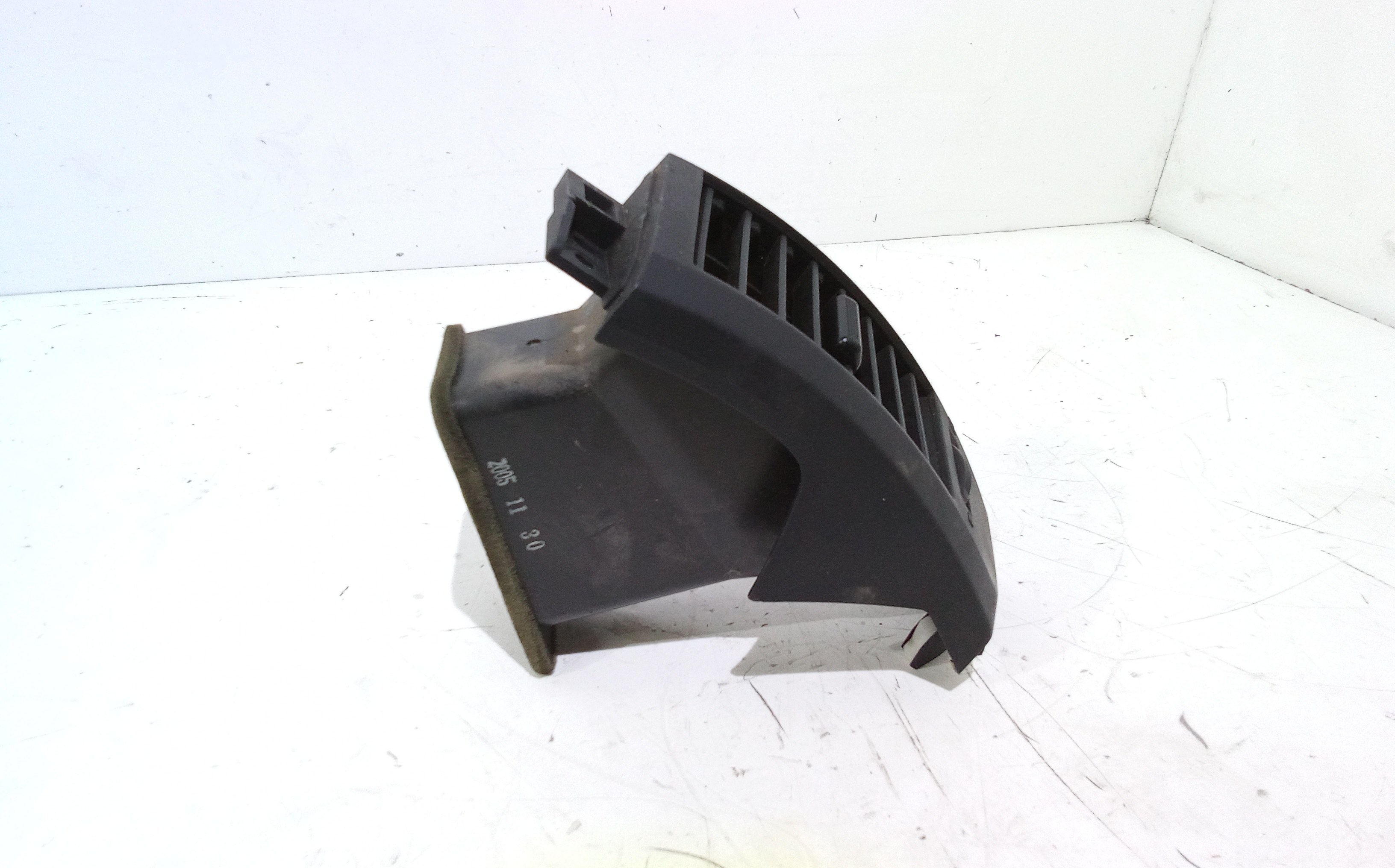 Bocchetta aria cruscotto lato passeggero per Mazda 5 Berlina (2005 - In produzione)