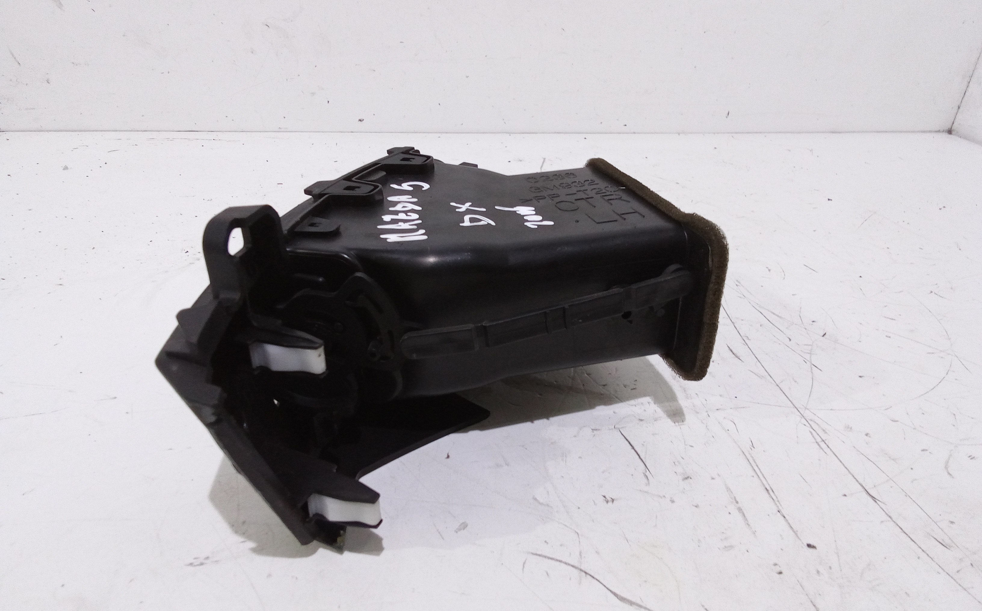 Bocchetta aria cruscotto lato passeggero per Mazda 5 Berlina (2005 - In produzione)